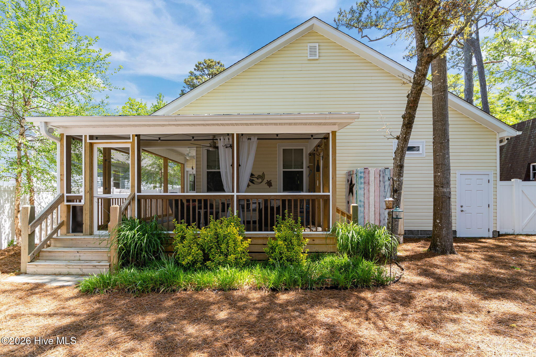 161 NE 31st Street, Oak Island, NC, 28465
