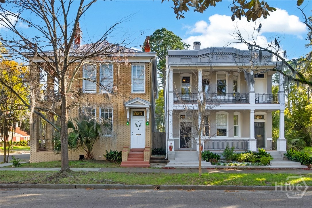 Photo 1 of Multi family home for sale at 923 E Park Ave, Savannah, GA 31401 | MLS# SA350933 | Listing updated on 2026-09-17