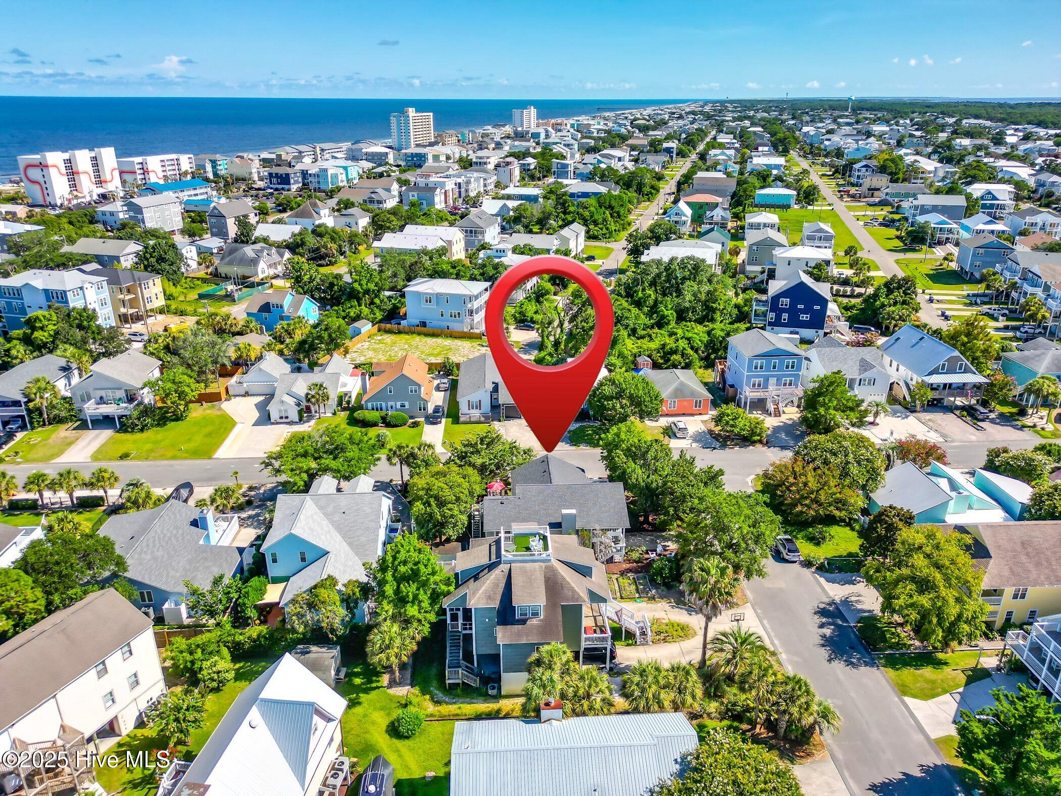 100519287 | Photo 32