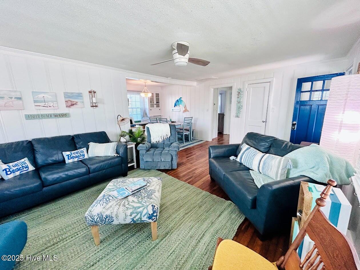 100534064 | Photo 10