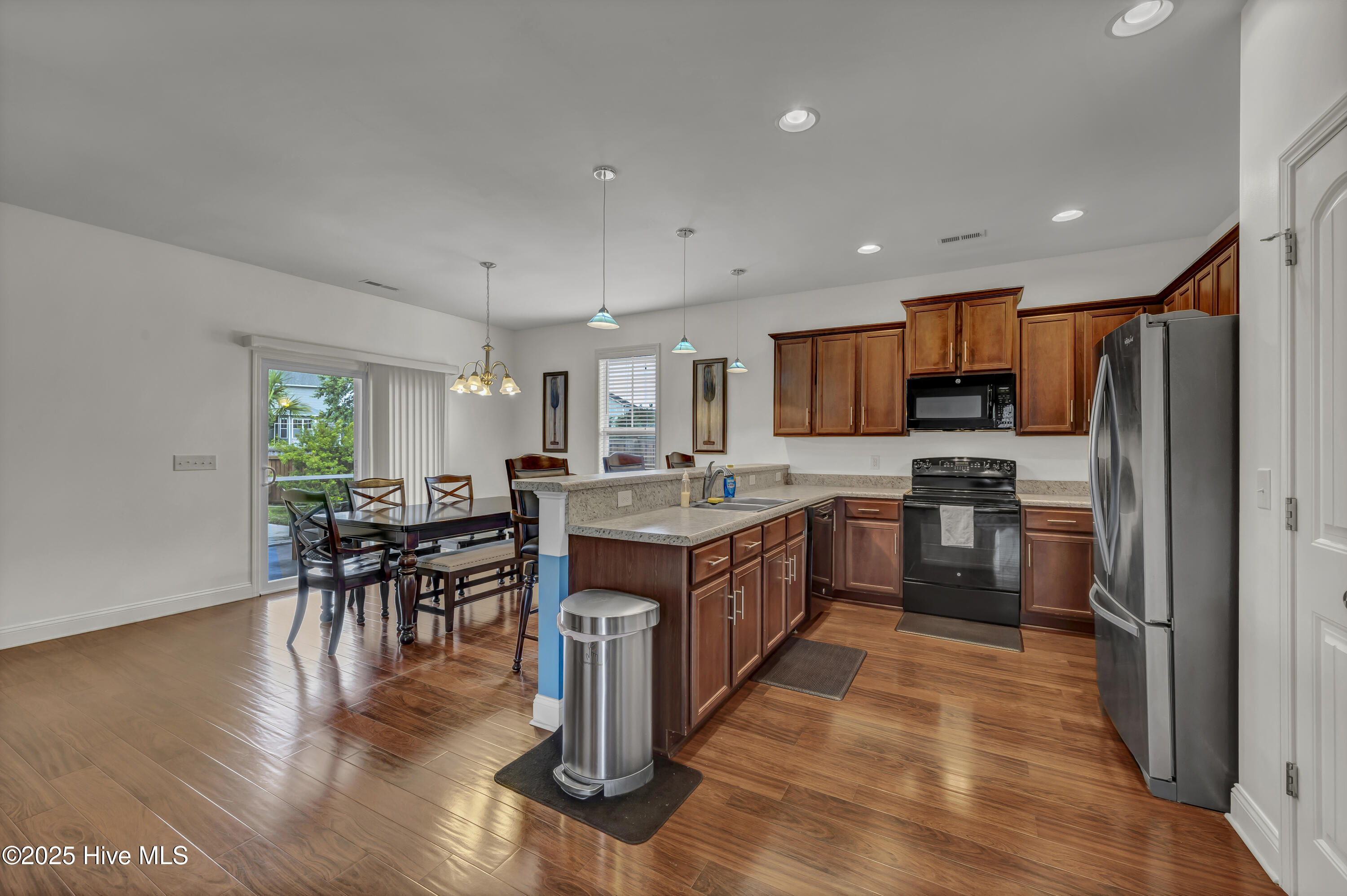 7715 Huron Drive, Wilmington, NC 28412 – photo 7: IMG_4161