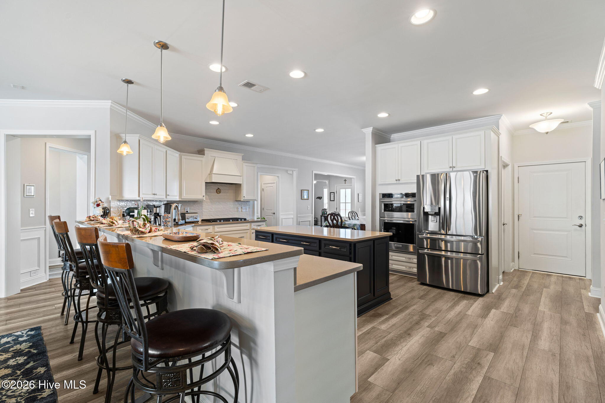 100564414 | Photo 13