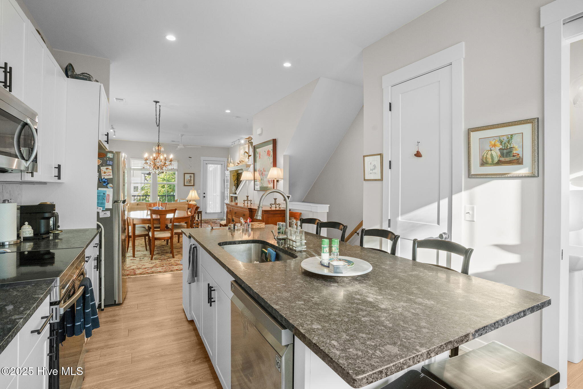 624 N 6th Street, Wilmington, NC 28401 – photo 9: Open Concept