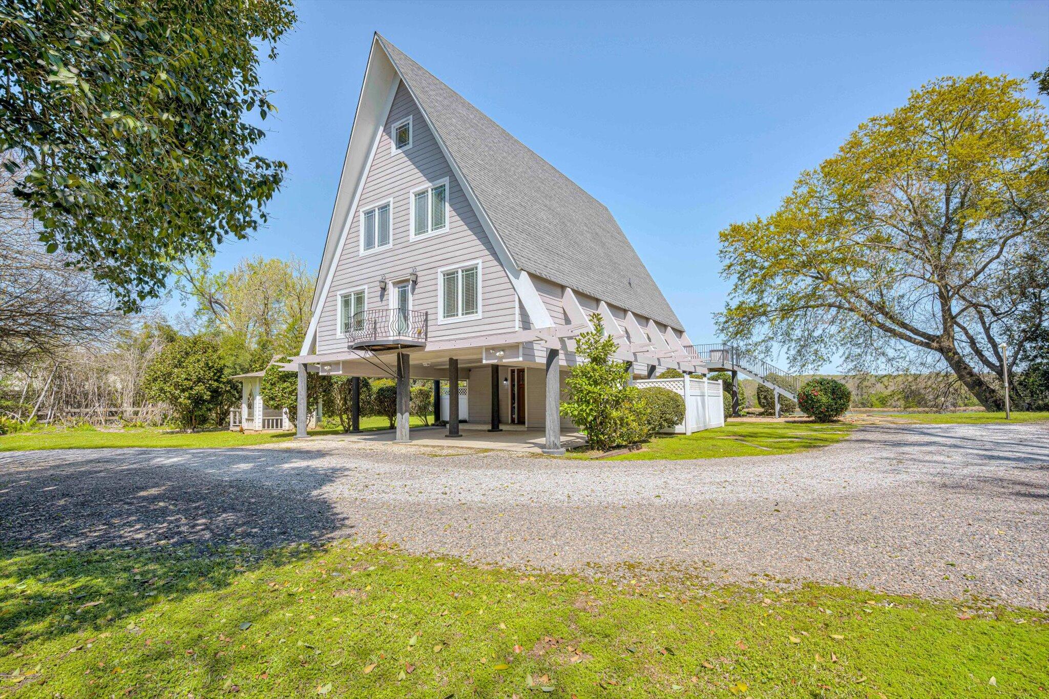 3428 Rockbend Road, Winterville, NC, 28590