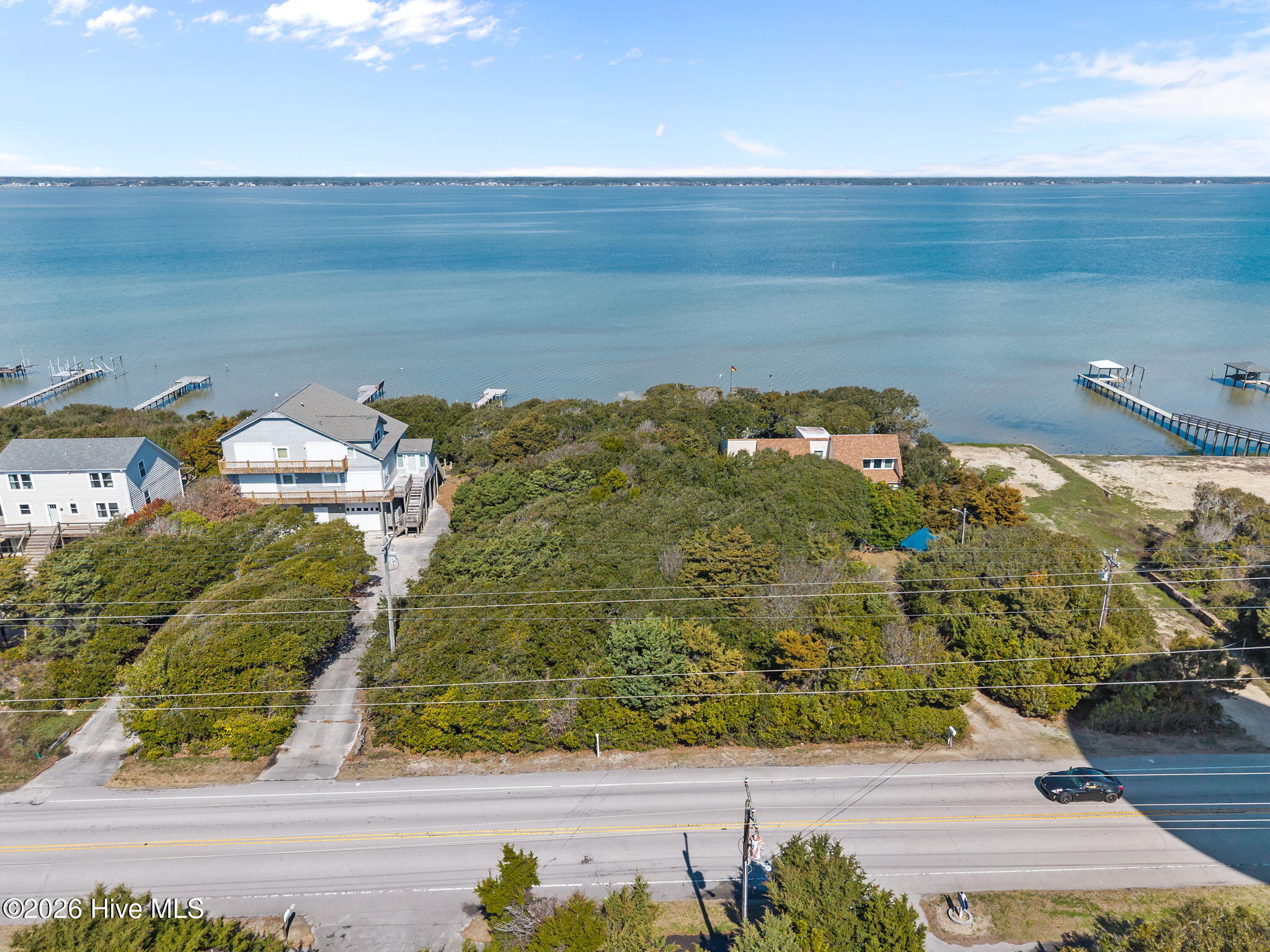 100533525 | Photo 24