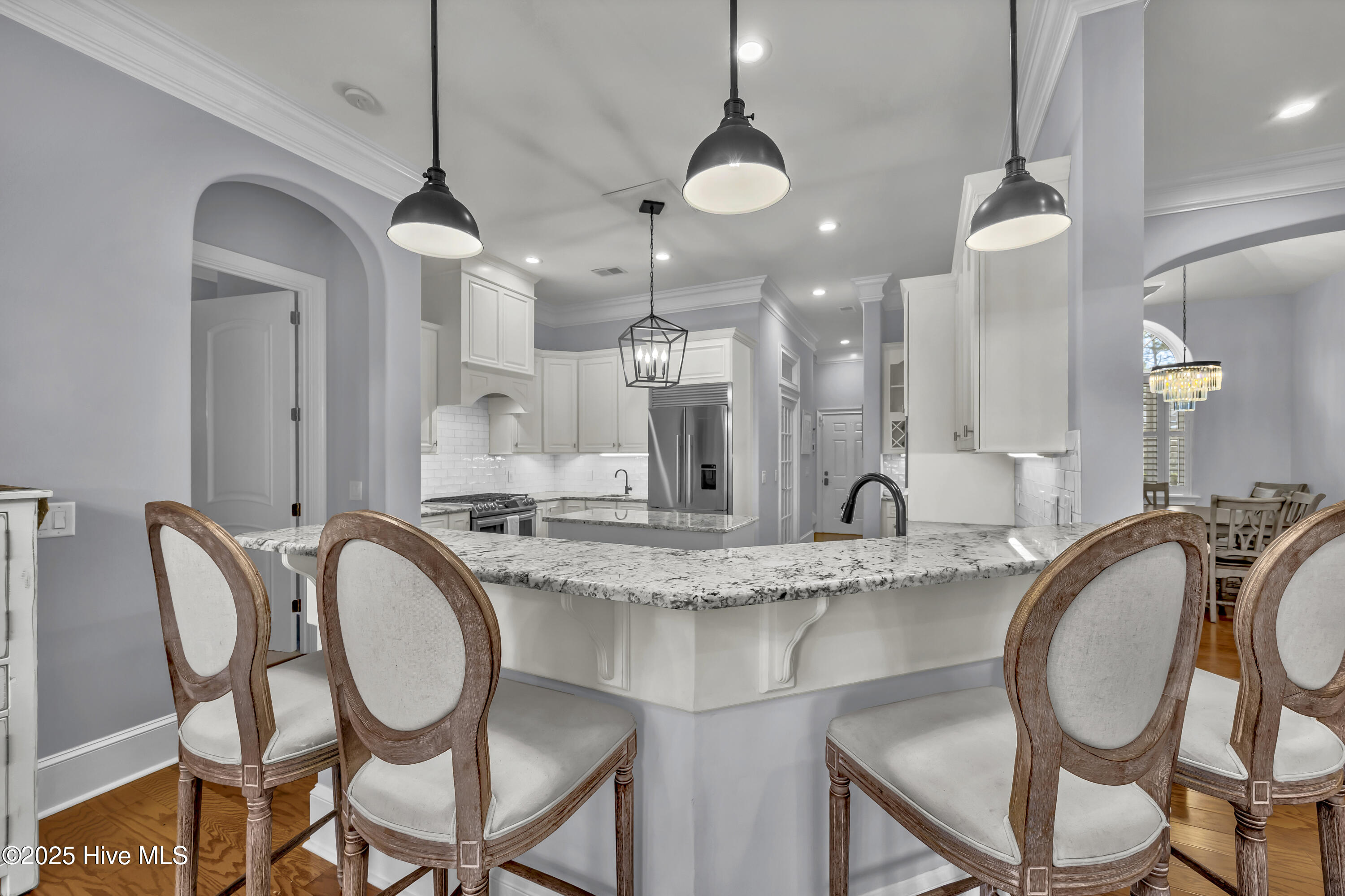 100511674 | Photo 18