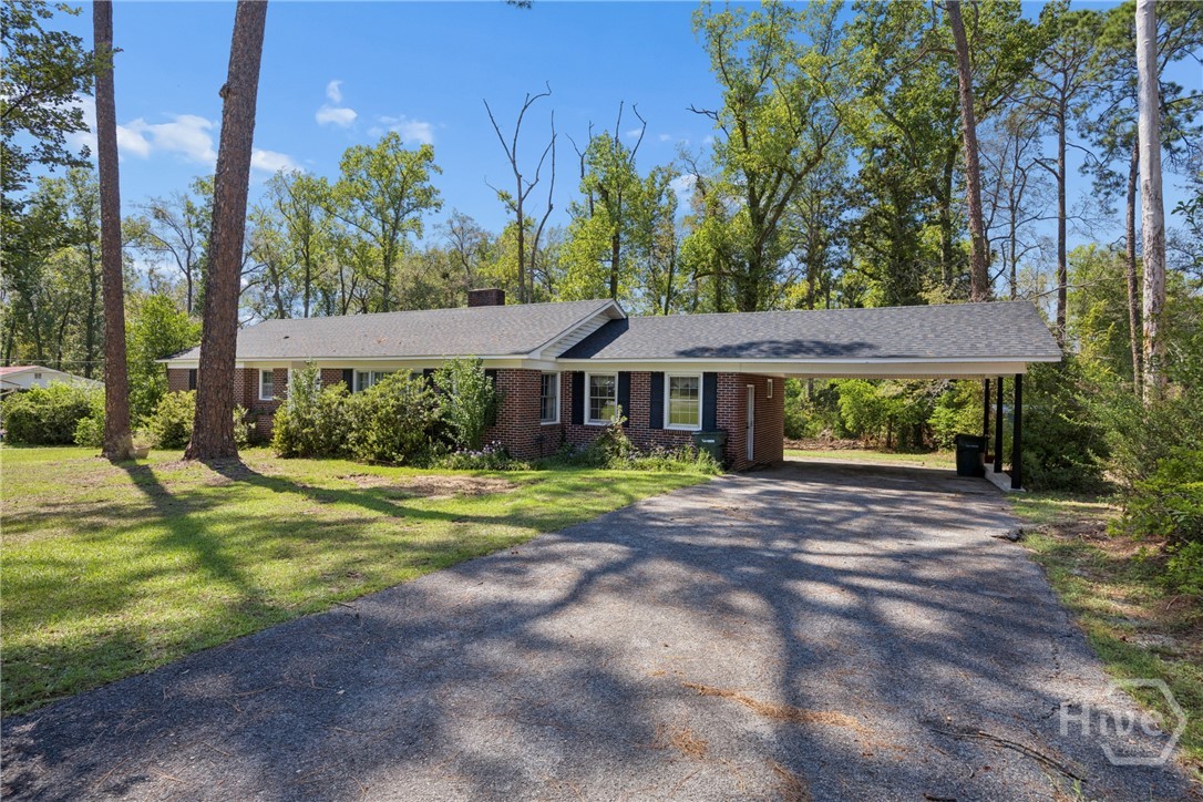 Photo 2 of Single family home for sale at 301 Marguerite St, Claxton, GA 30417 | MLS# SA364874 | Listing updated on 2026-10-02