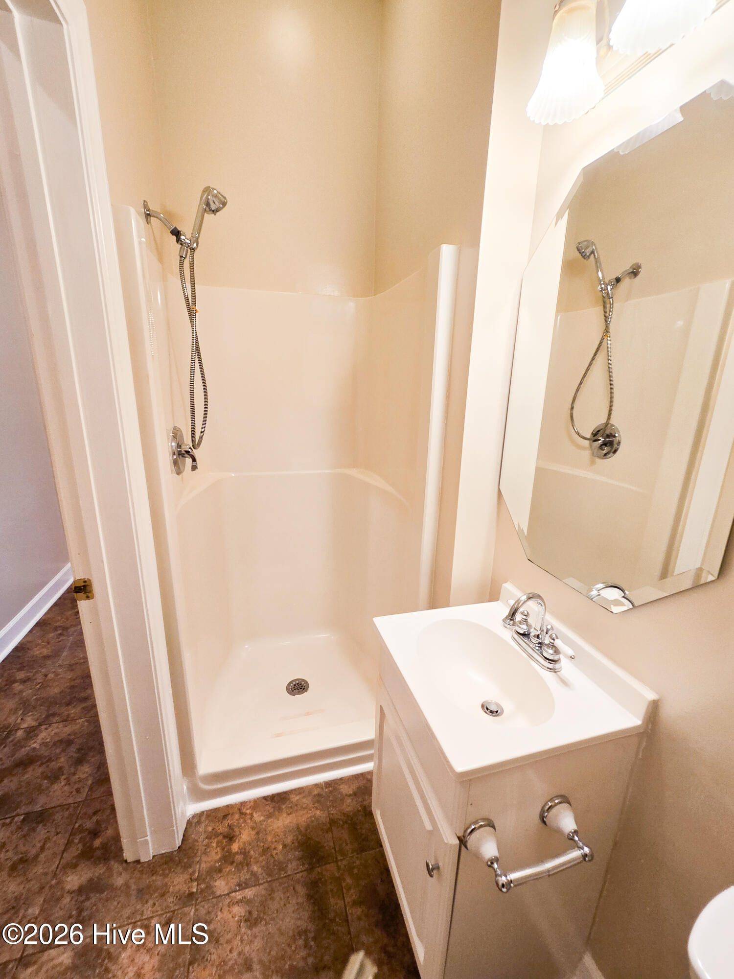 100558924 | Photo 39