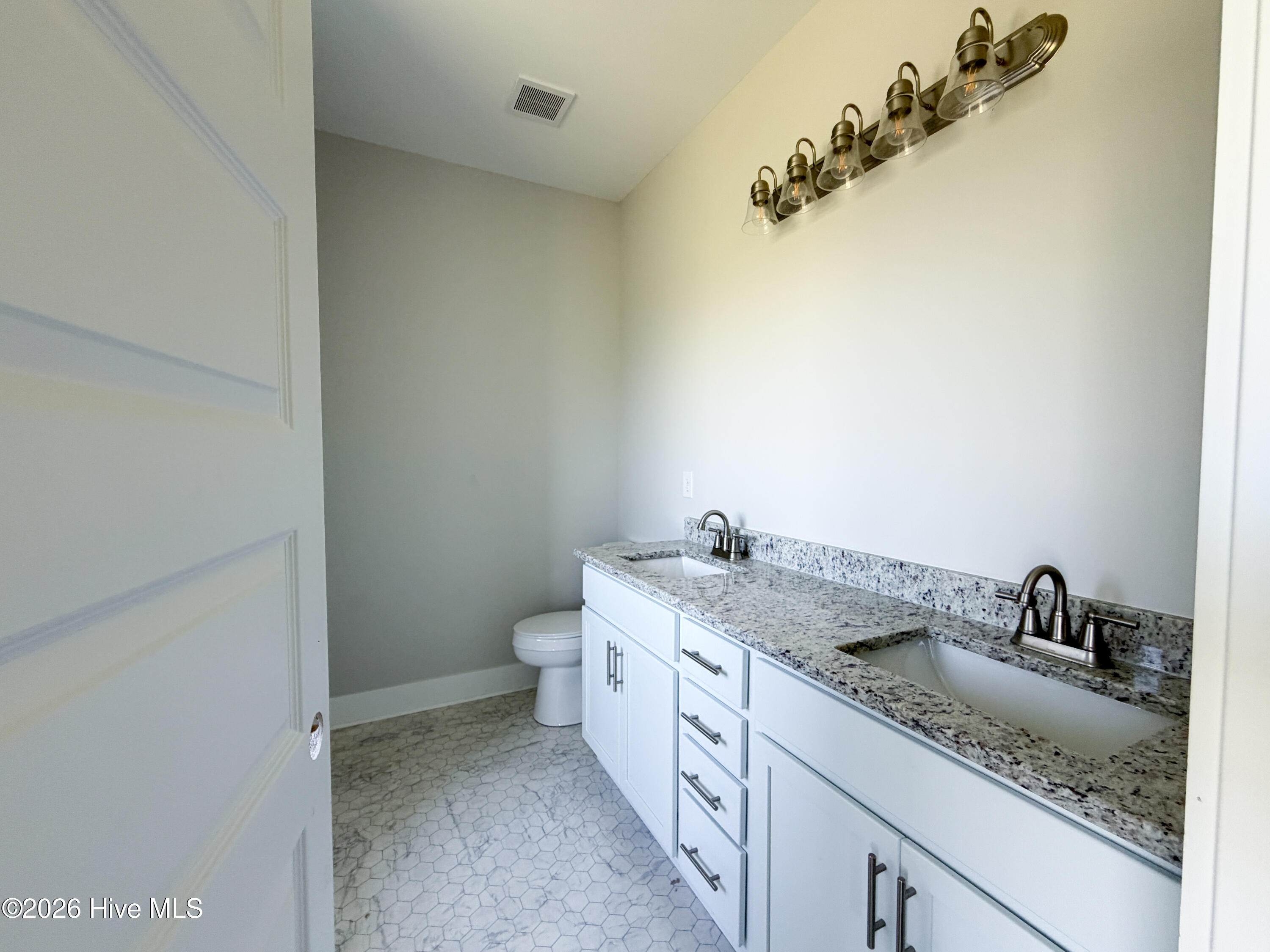 508 E Black Water Lane, Maysville, NC 28555 – photo 13