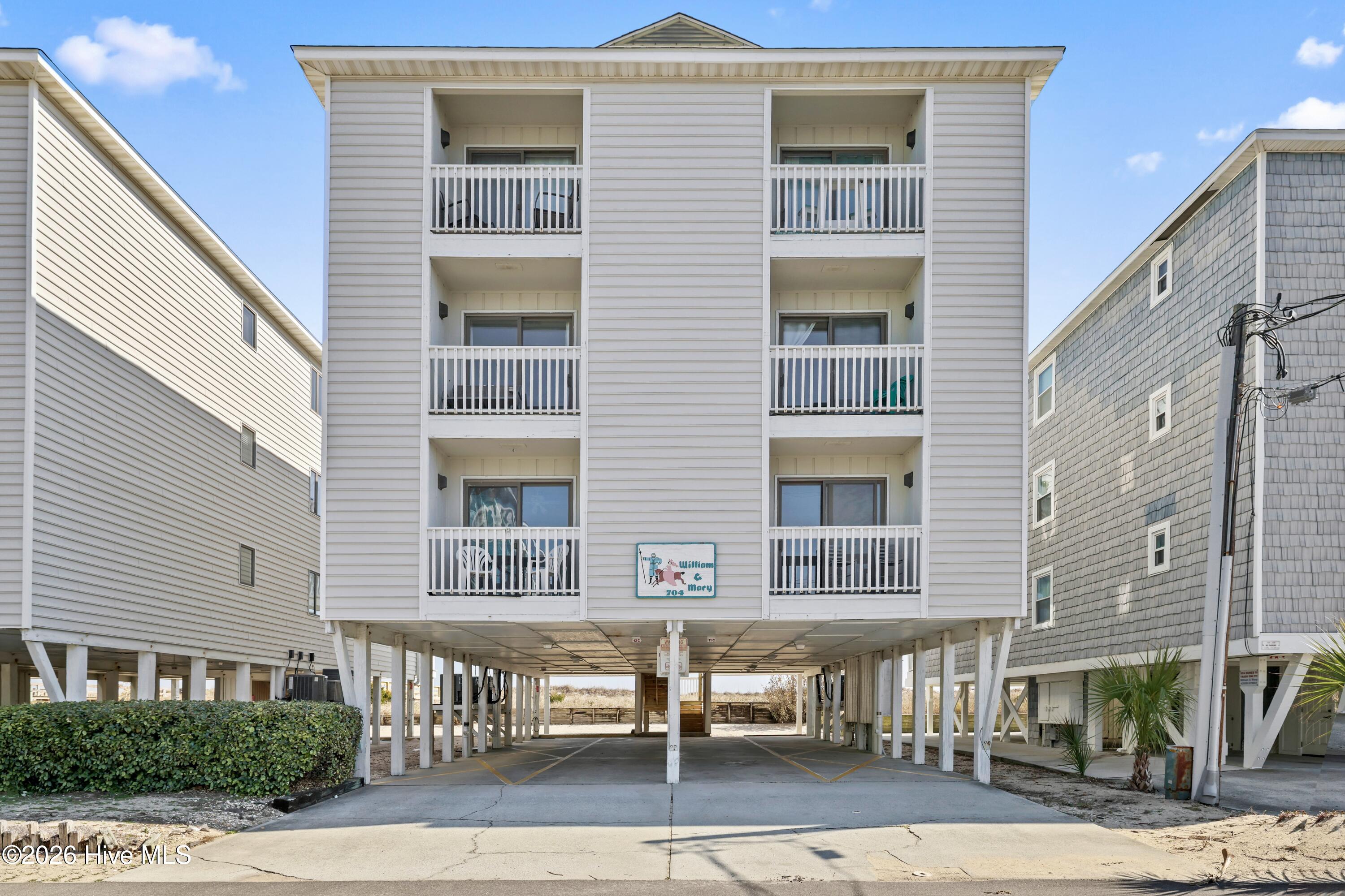 100553998 | Photo 29