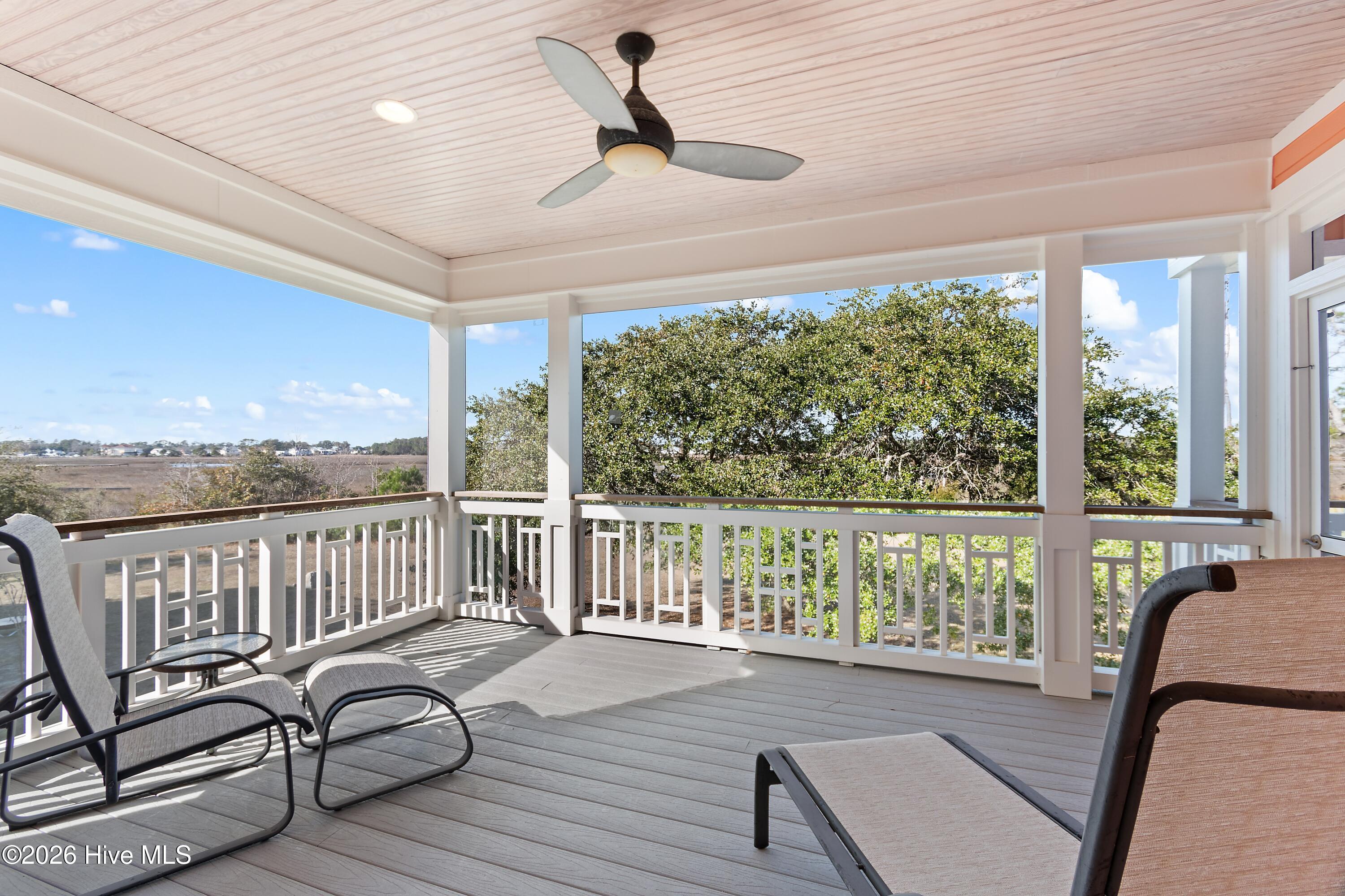 100549658 | Photo 27