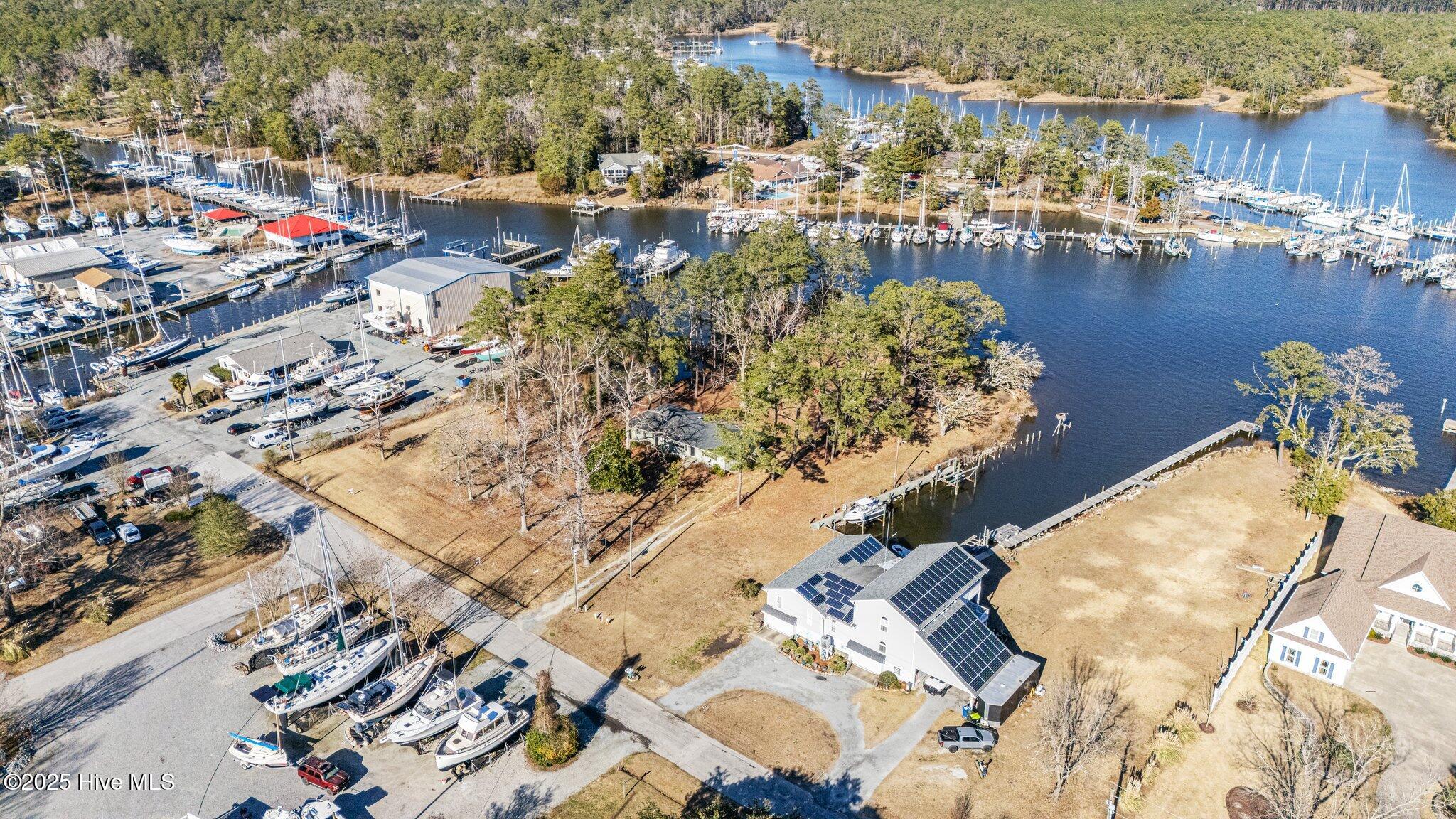 1238 Neuse Drive, Oriental, NC, 28571