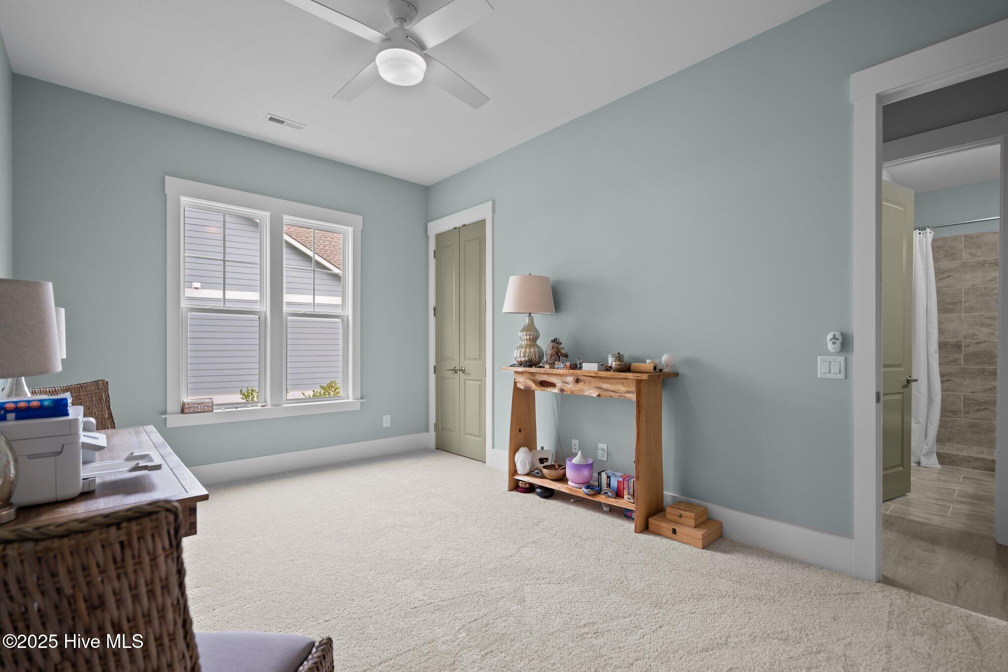 100510918 | Photo 37