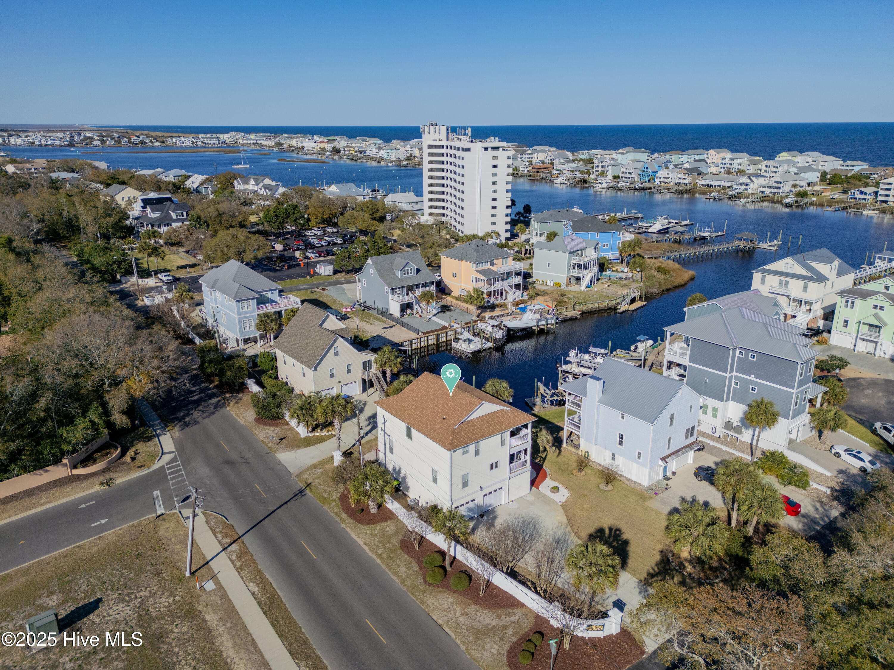 100497628 | Photo 60