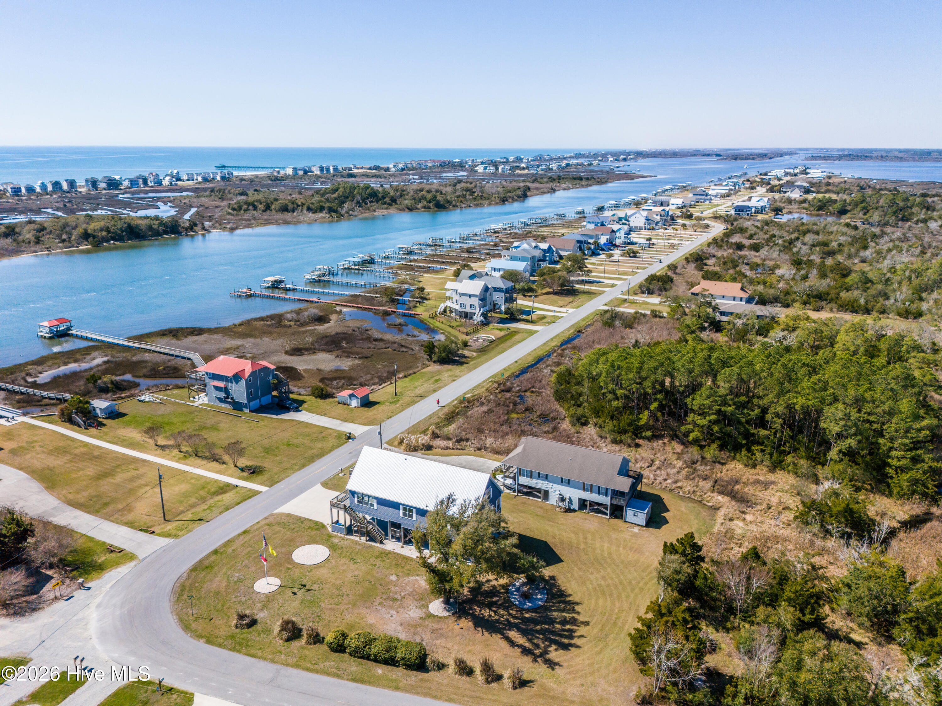 100562204 | Photo 70