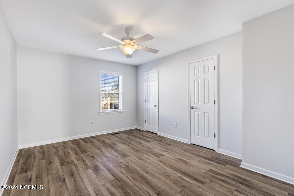 100551459 | Photo 12