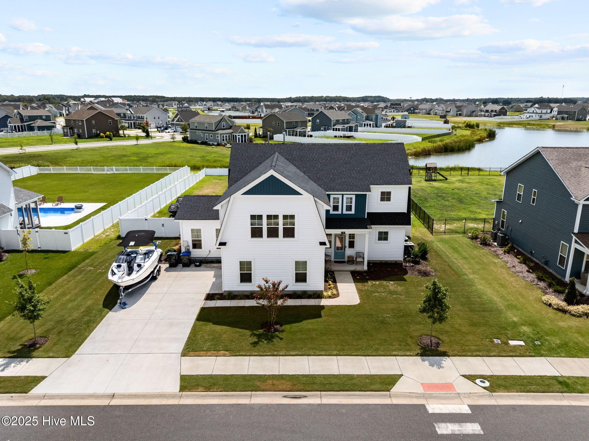 3-web-or-mls-105 Farmridge Wy, Moyock, N