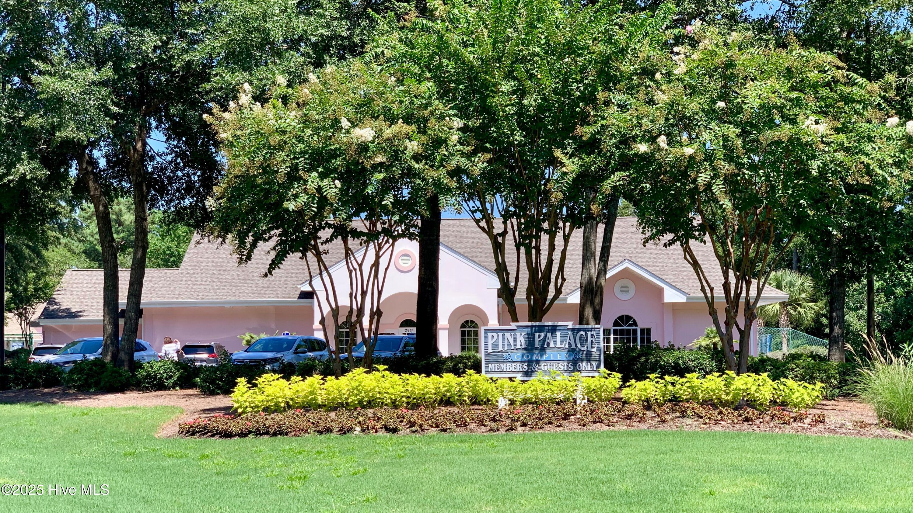 100545354 | Photo 53