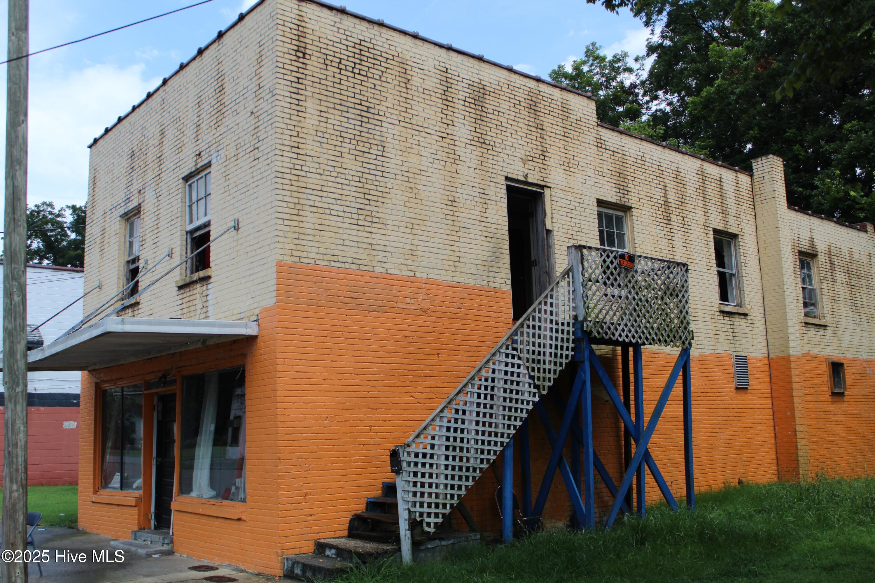 Exterior photo of 224 Maple Street N, Ahoskie, NC 27910. MLS: 100535358