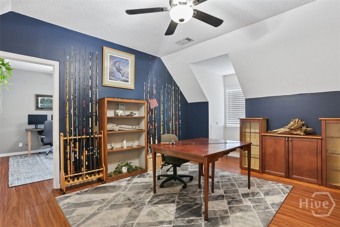 10 W Sagebrush Lane