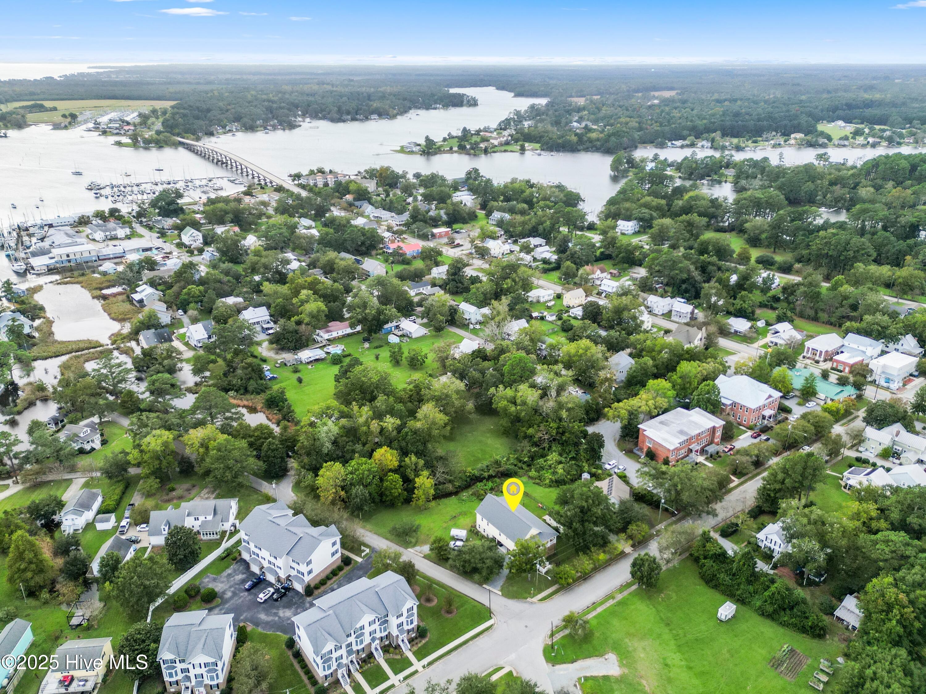 497 Church Street, Oriental, NC, 28571