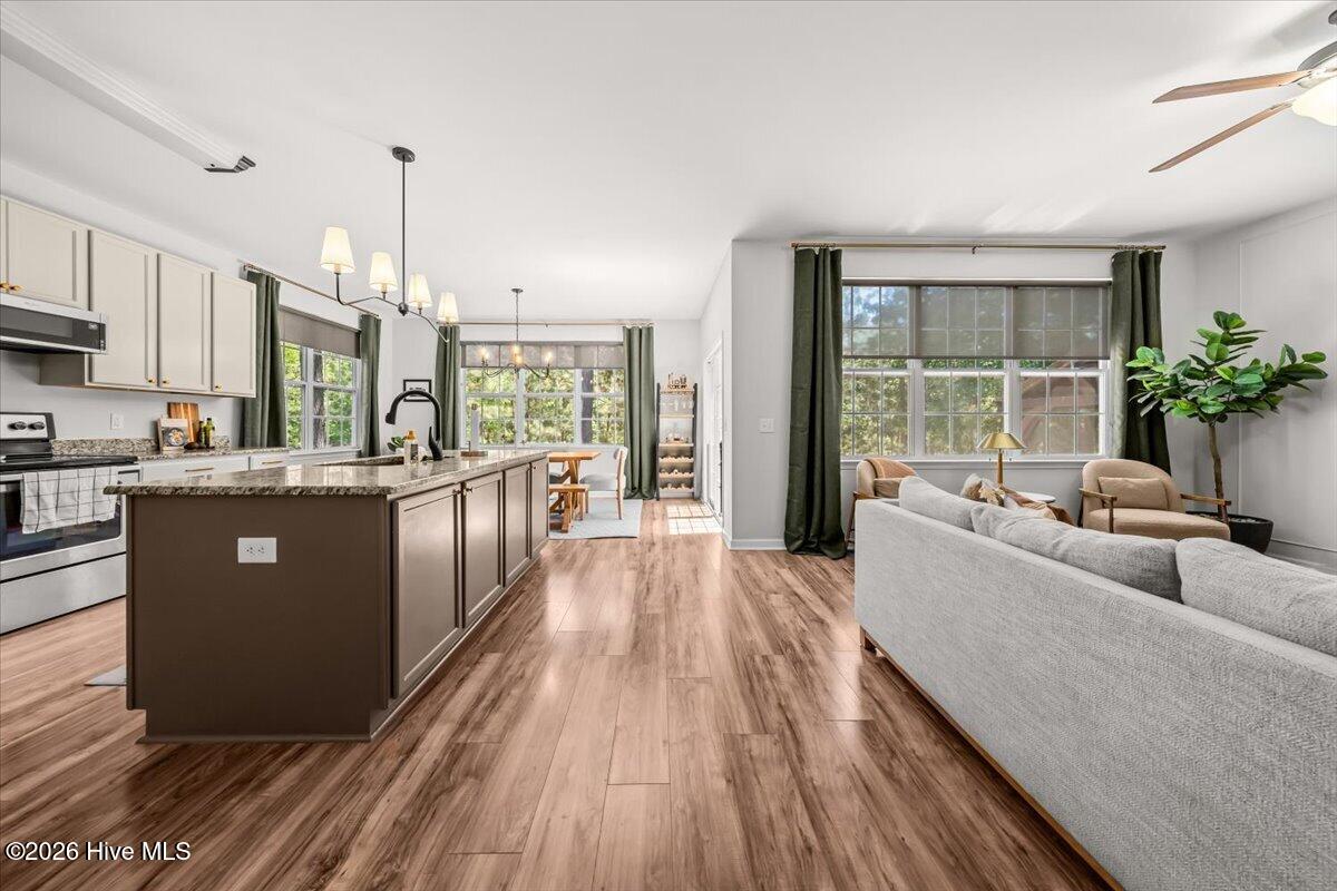 292 Spring Meadows Drive, Aberdeen, NC, 28315