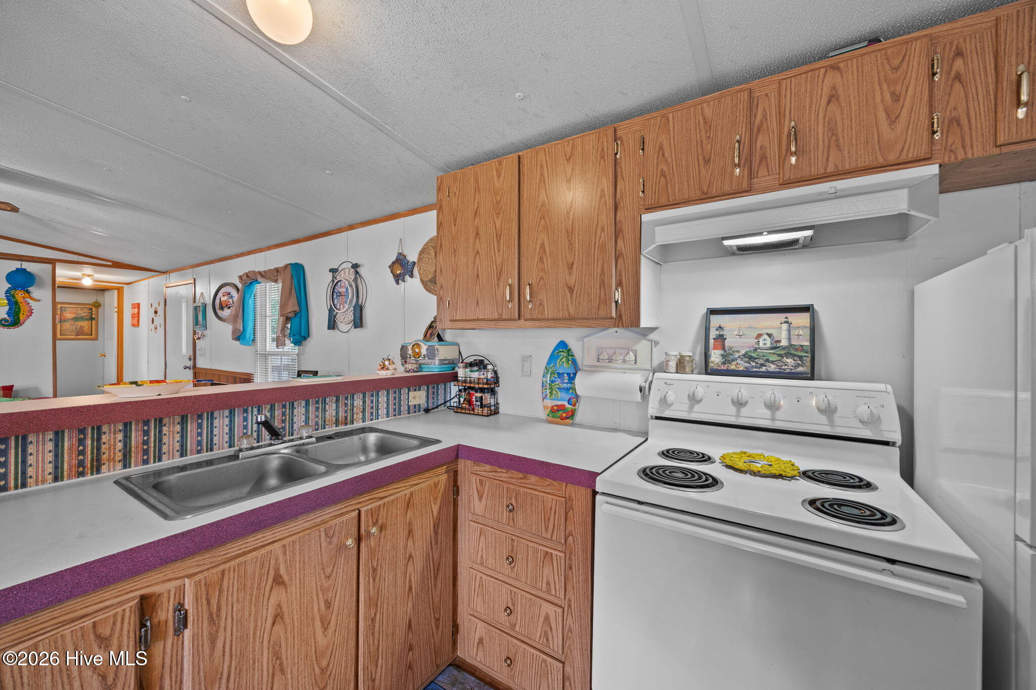 100552918 | Photo 18