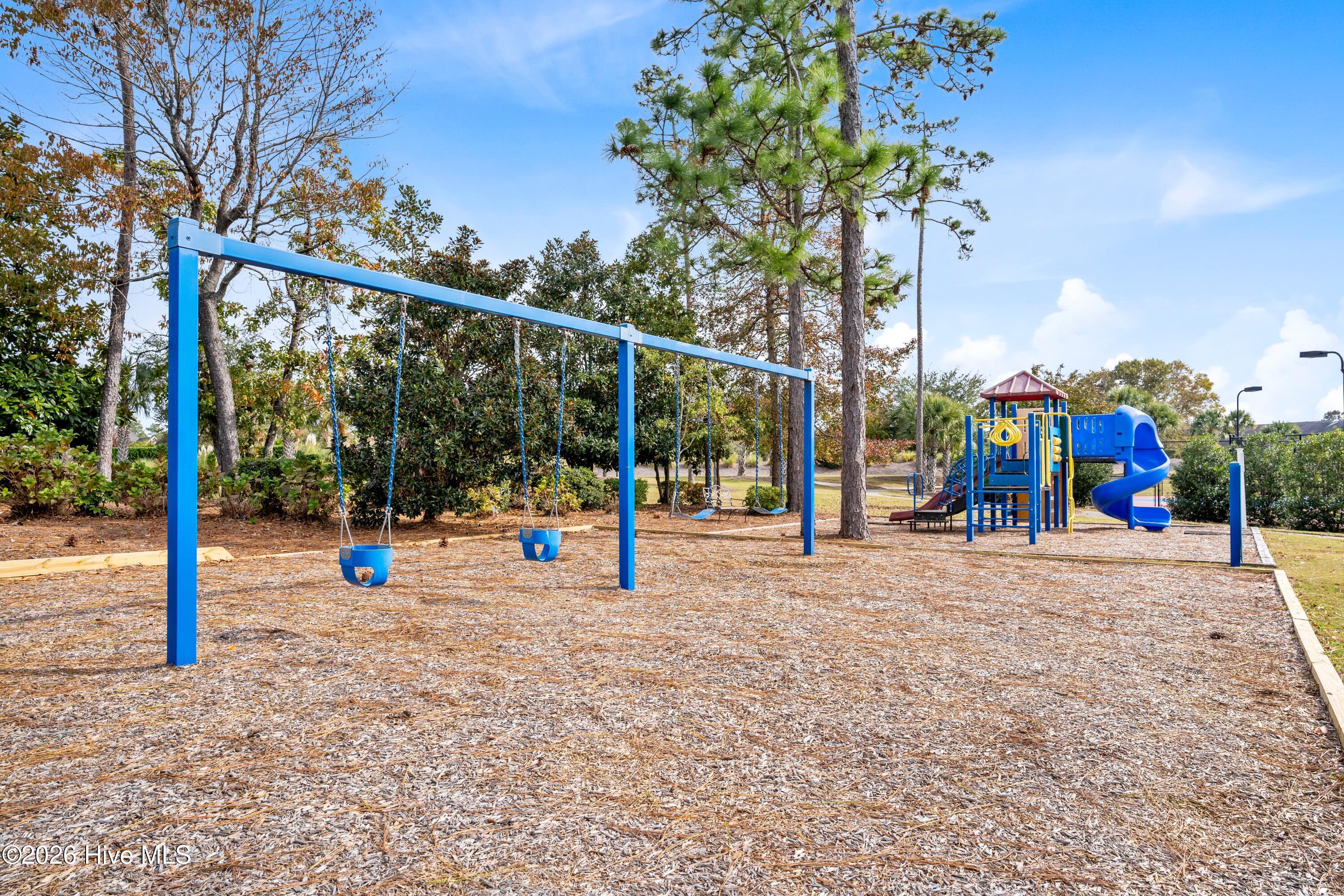 100548705 | Photo 68