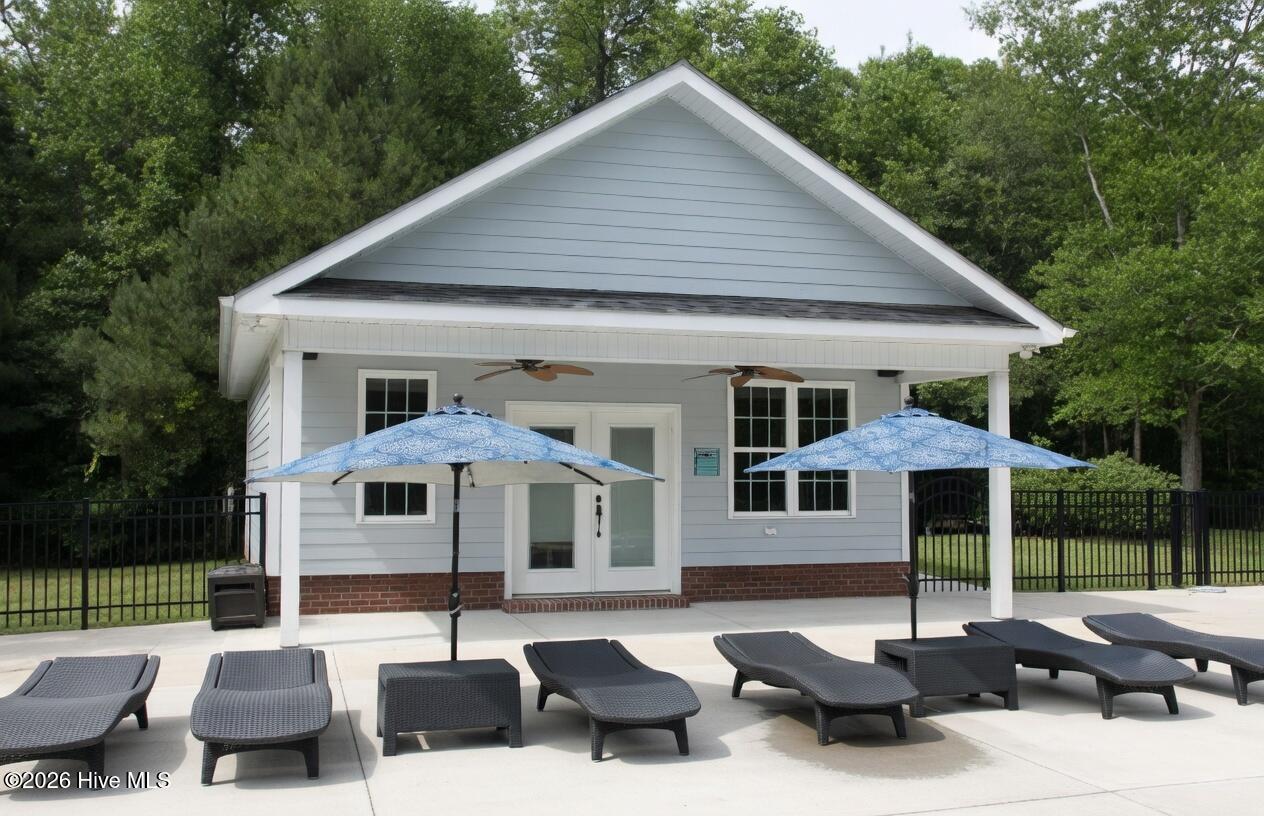 100563366 | Photo 37