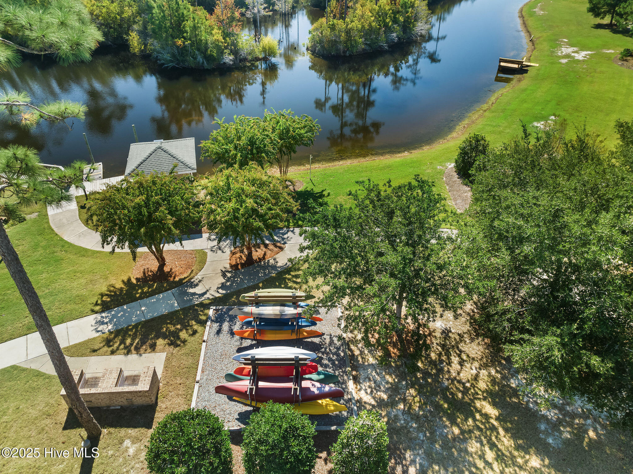 100531104 | Photo 74