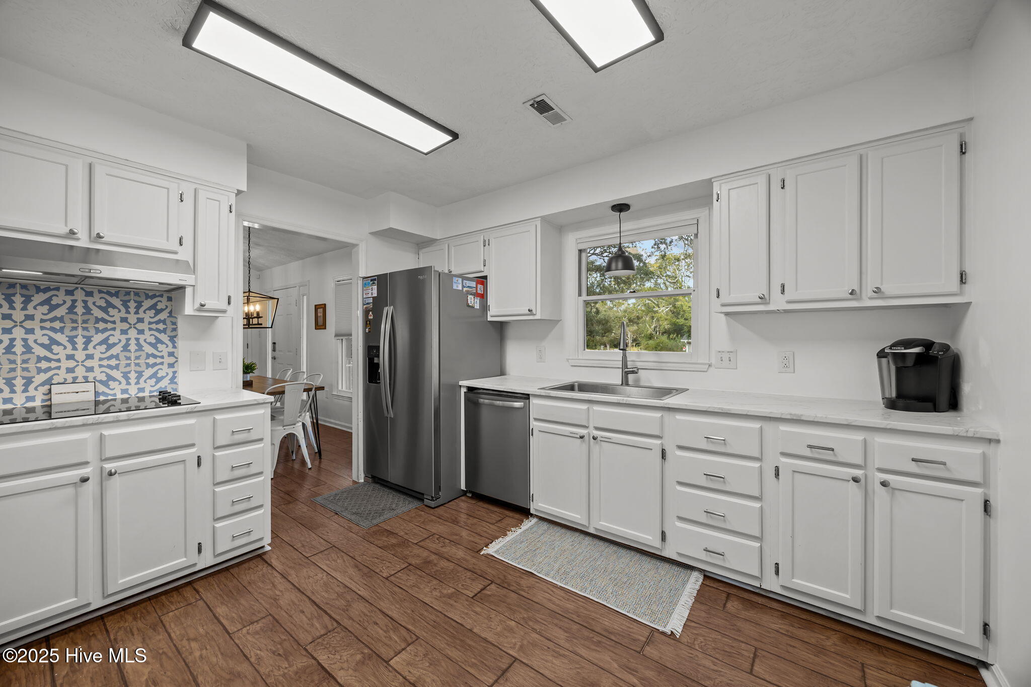 100522613 | Photo 22