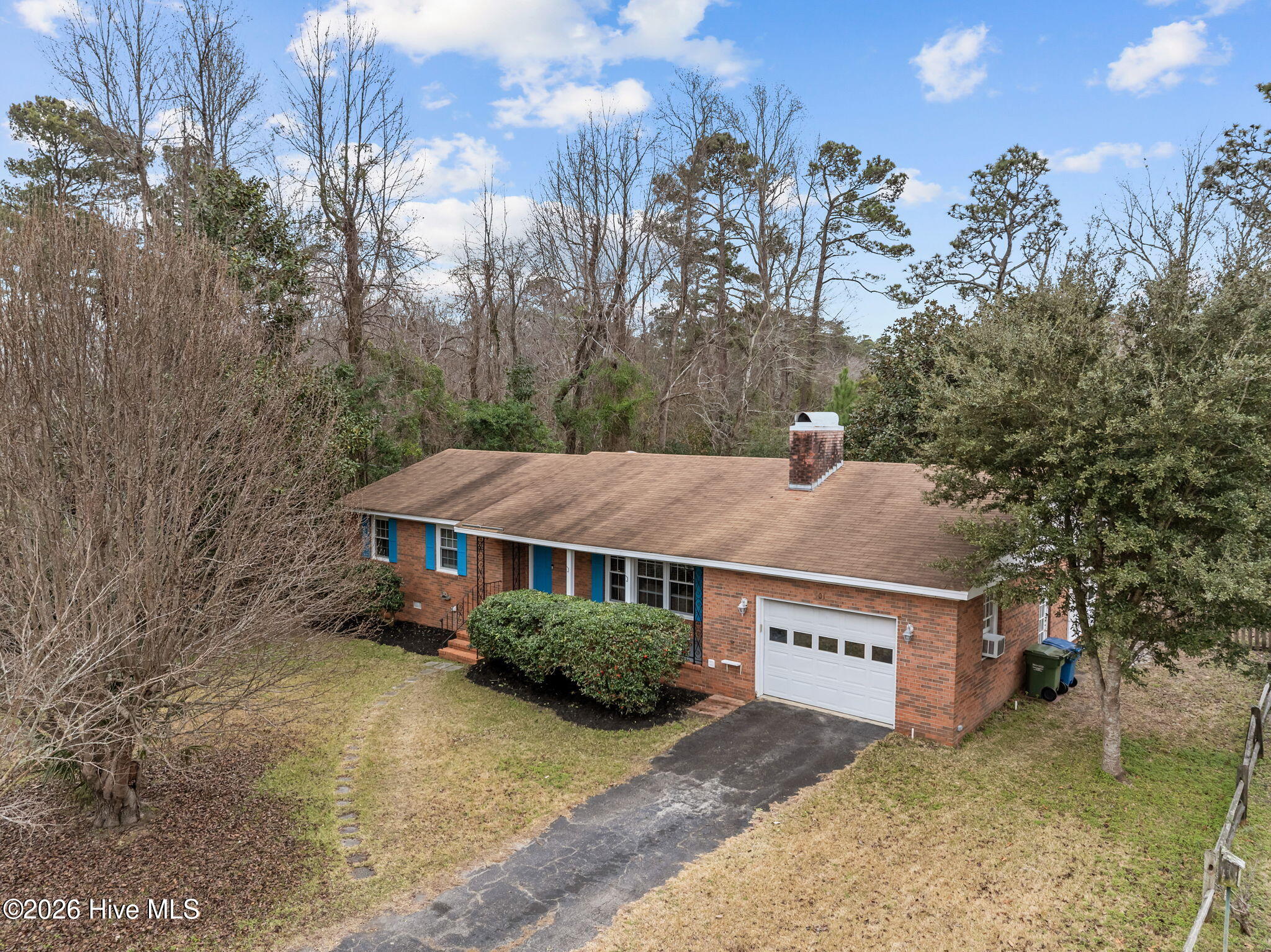 100551462 | Photo 45