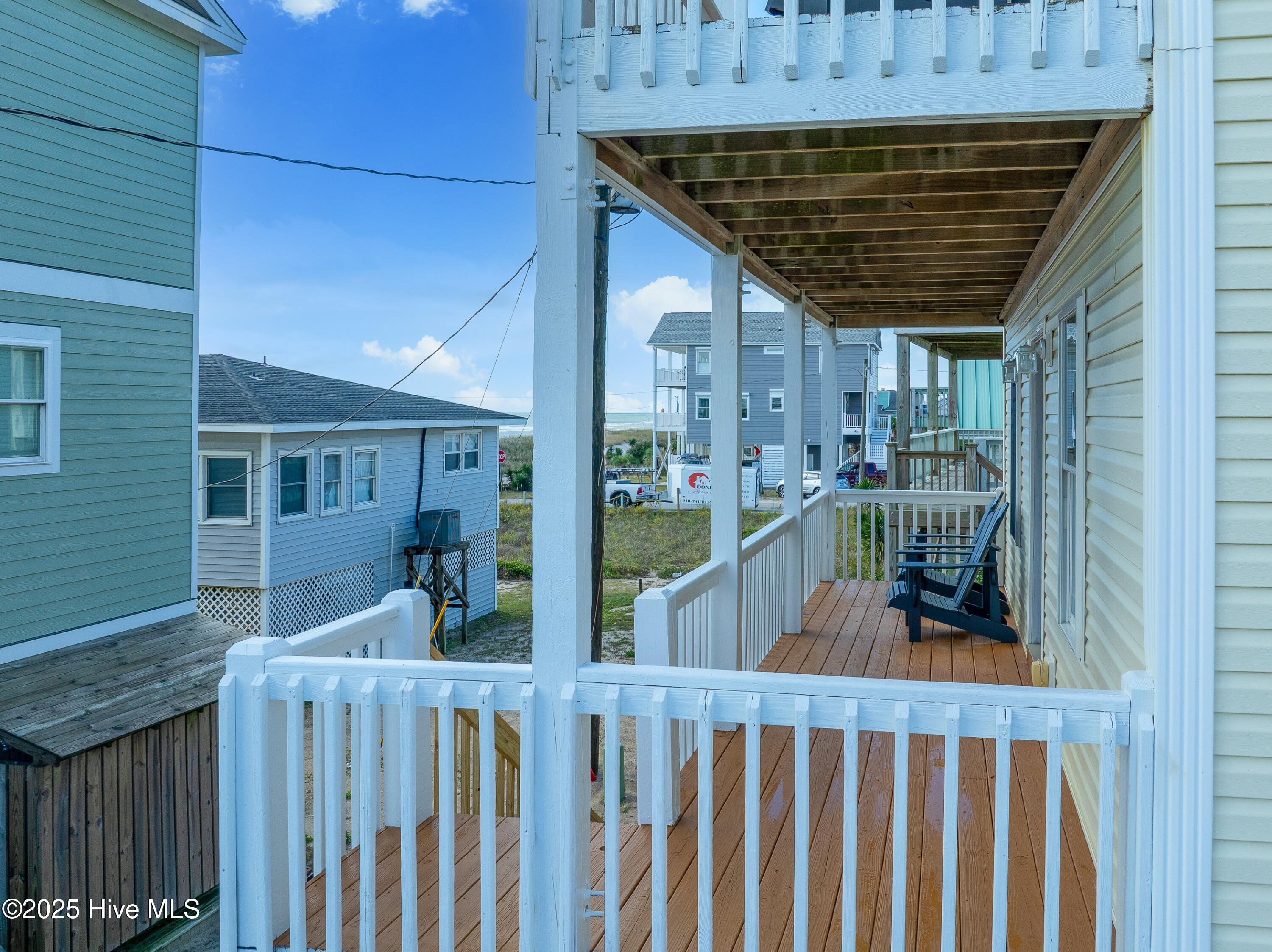 100539314 | Photo 35