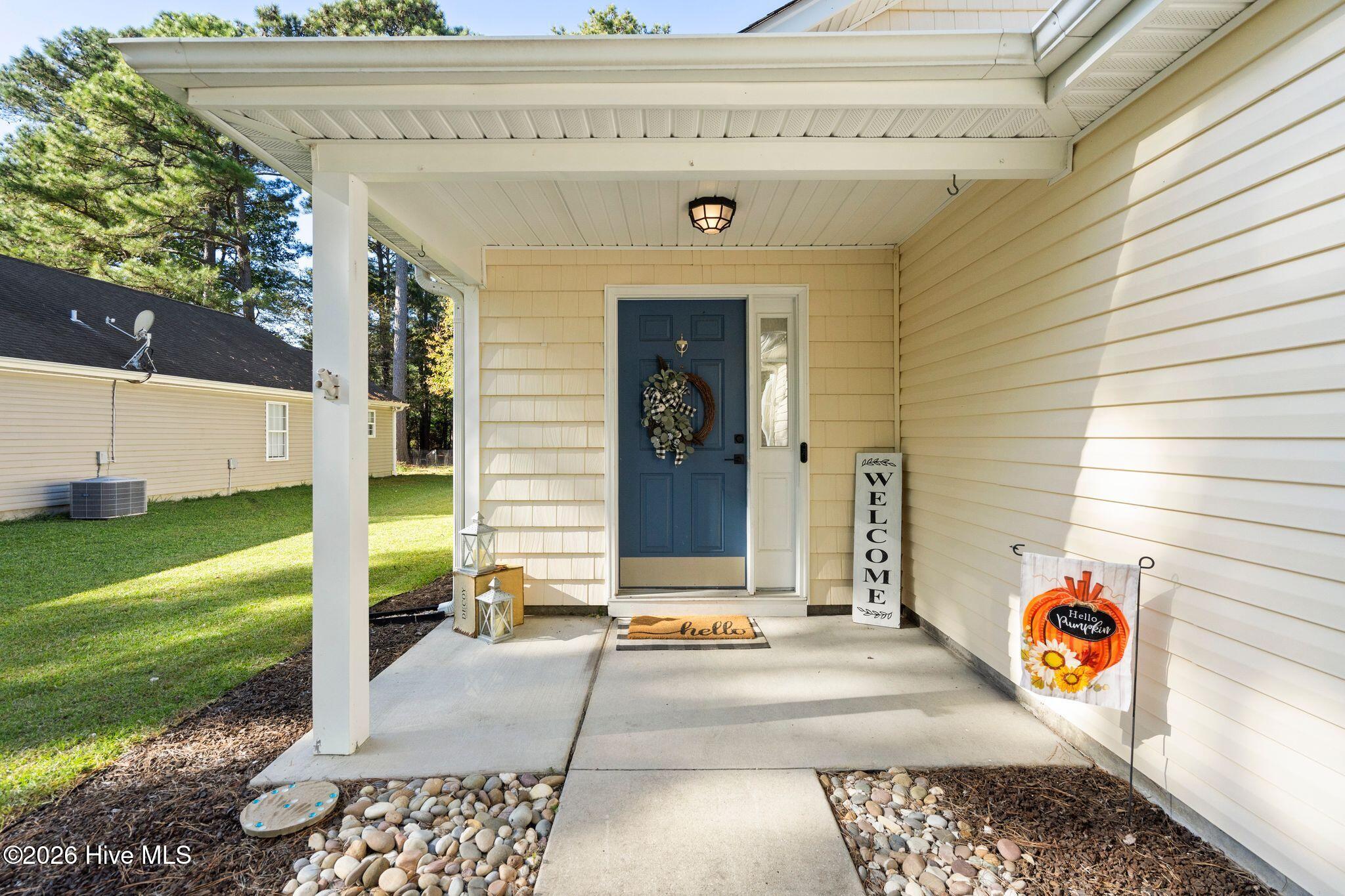 Photo 2 of Single family home for sale at 115 Red Bird Ln, Hampstead, NC 28443 | MLS# 100613195 | Listing updated on 2026-10-29
