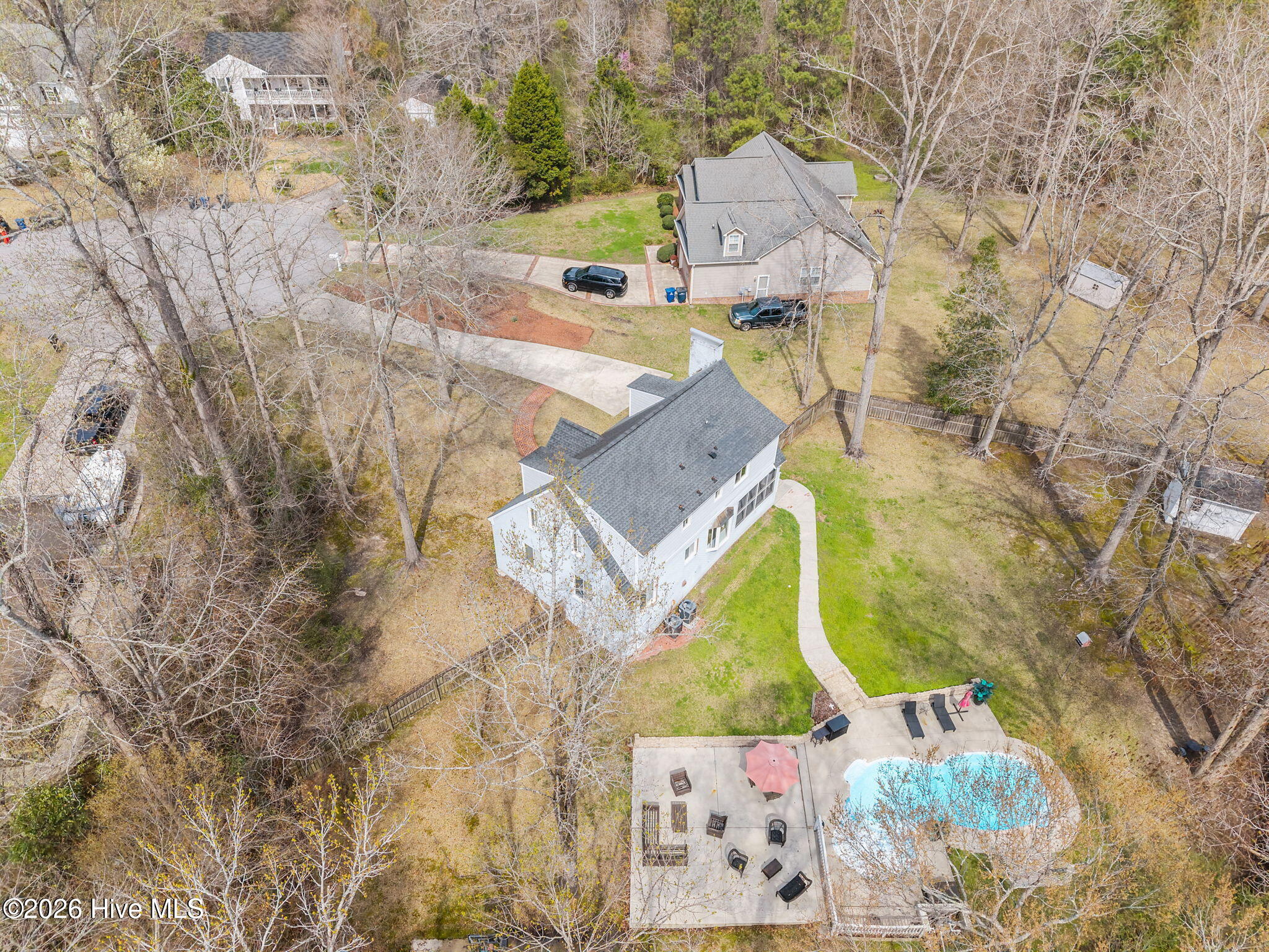 100560043 | Photo 55