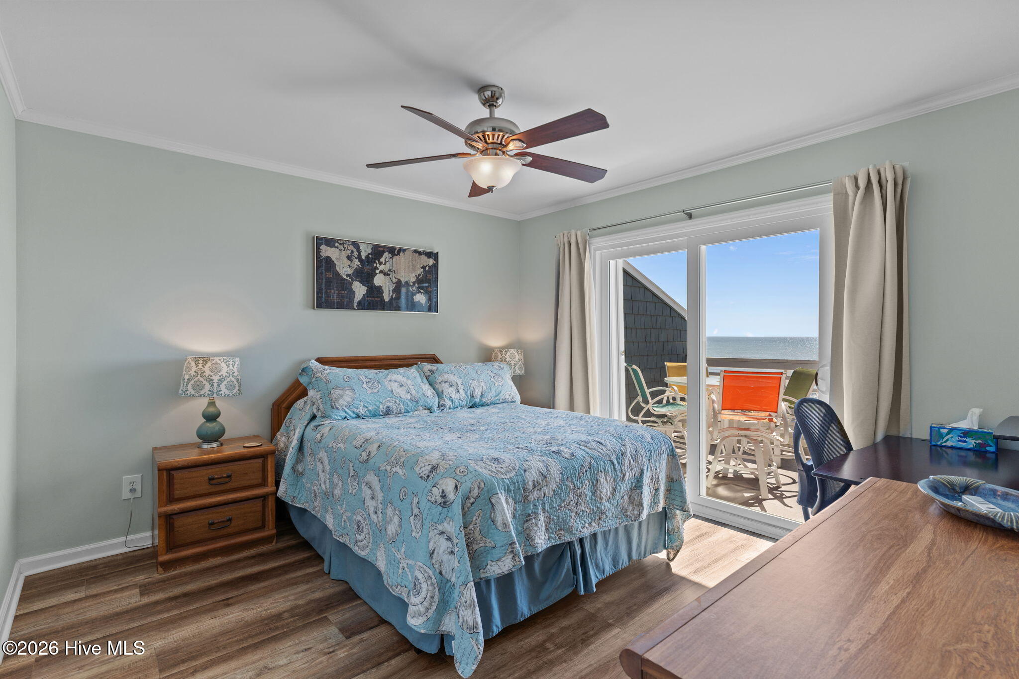 100551094 | Photo 14