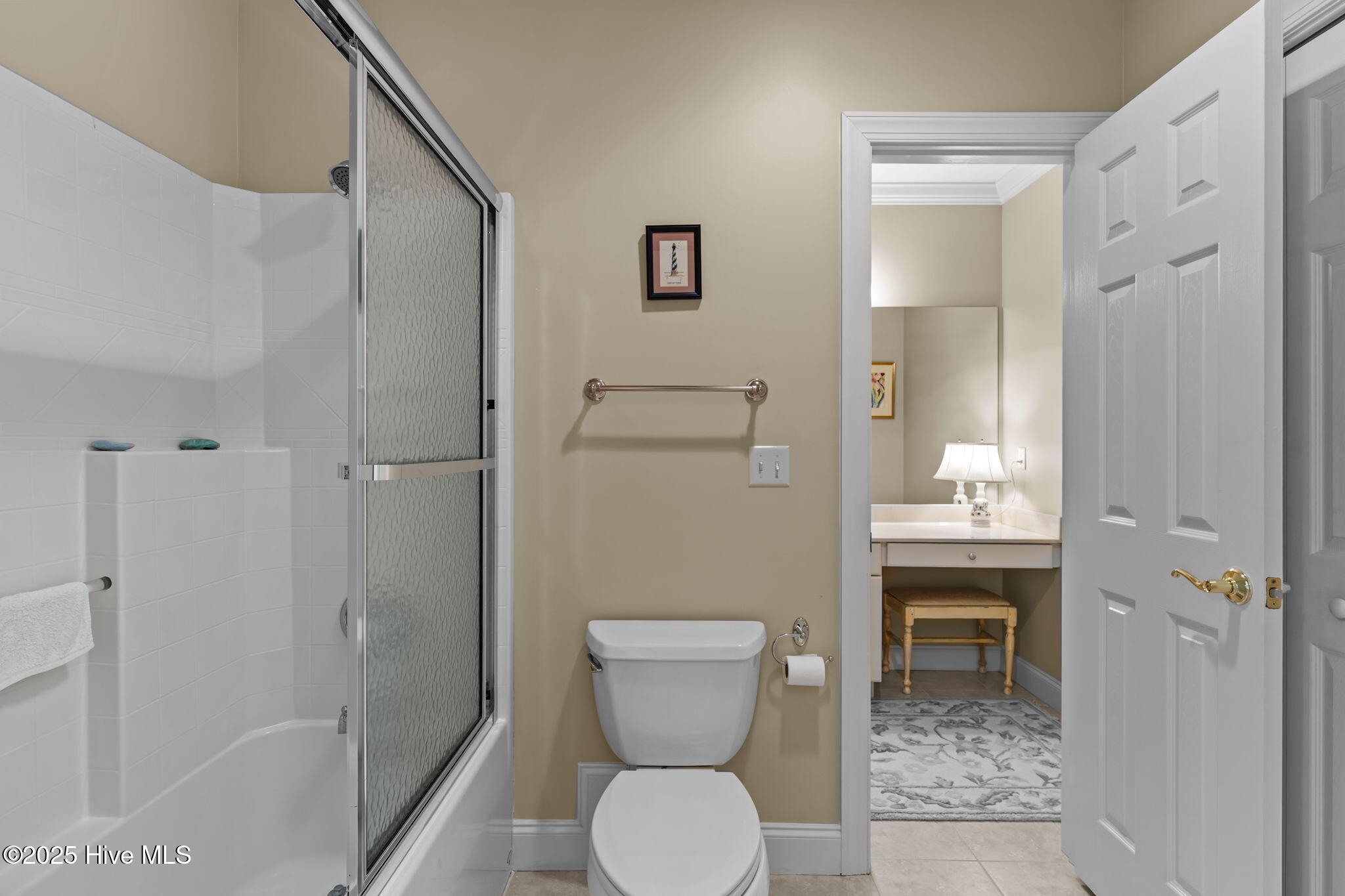 100524076 | Photo 38