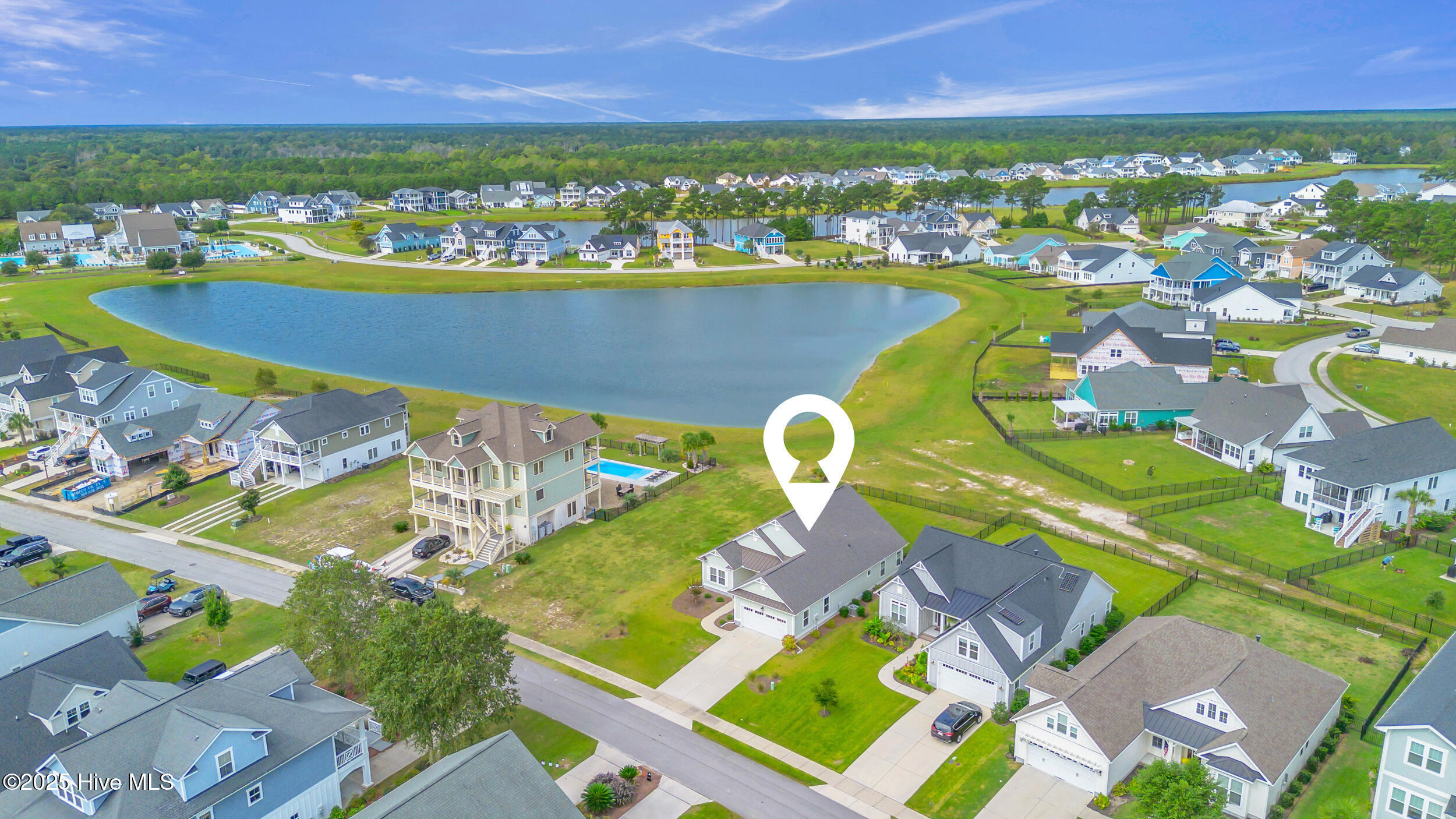 100535335 | Photo 42