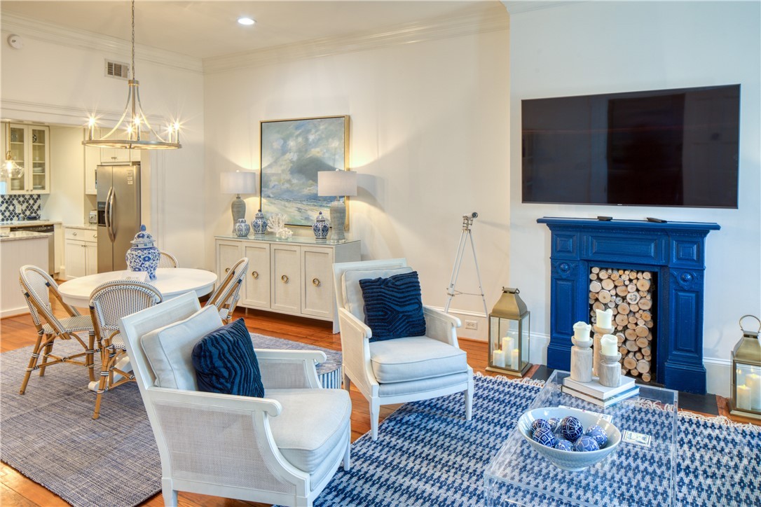 108 W Jones Street, Savannah, GA, 31401