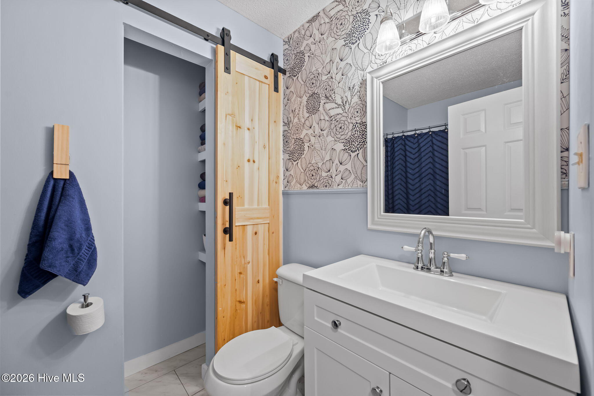 100558833 | Photo 26