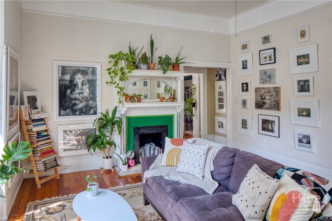 Photo 4 of Multi family home for sale at 836 E Henry St, Savannah, GA 31401 | MLS# SA364427 | Listing updated on 2026-09-13