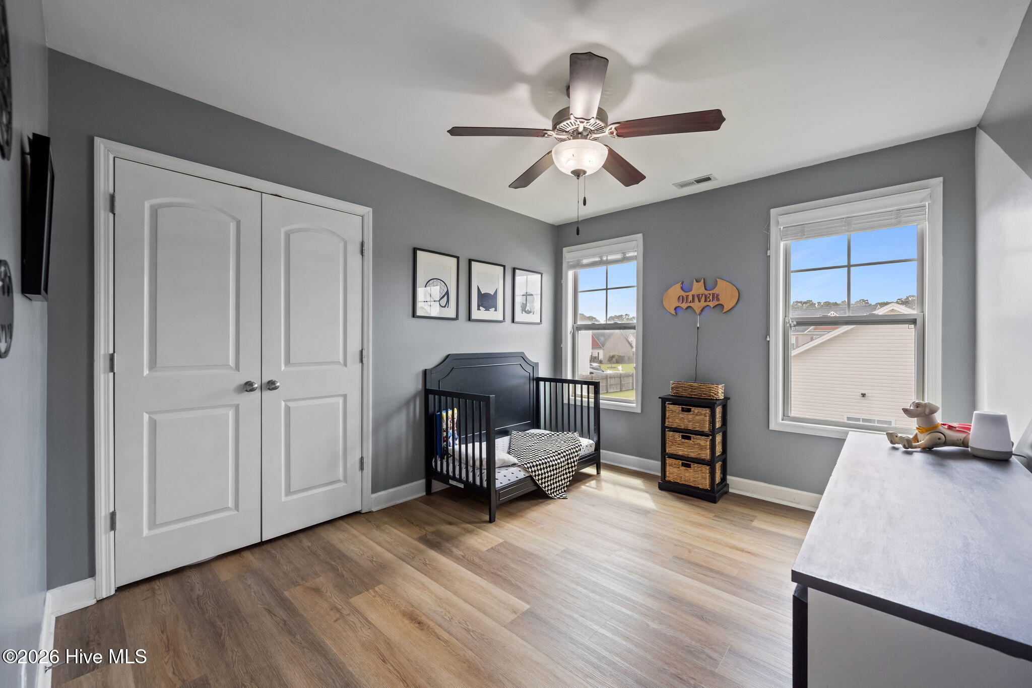 100567212 | Photo 32