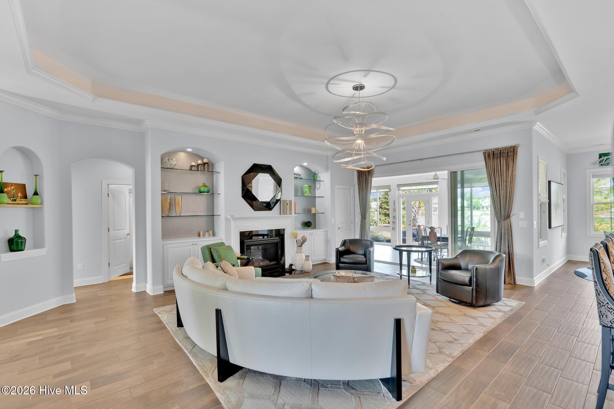 100569949 | Photo 10