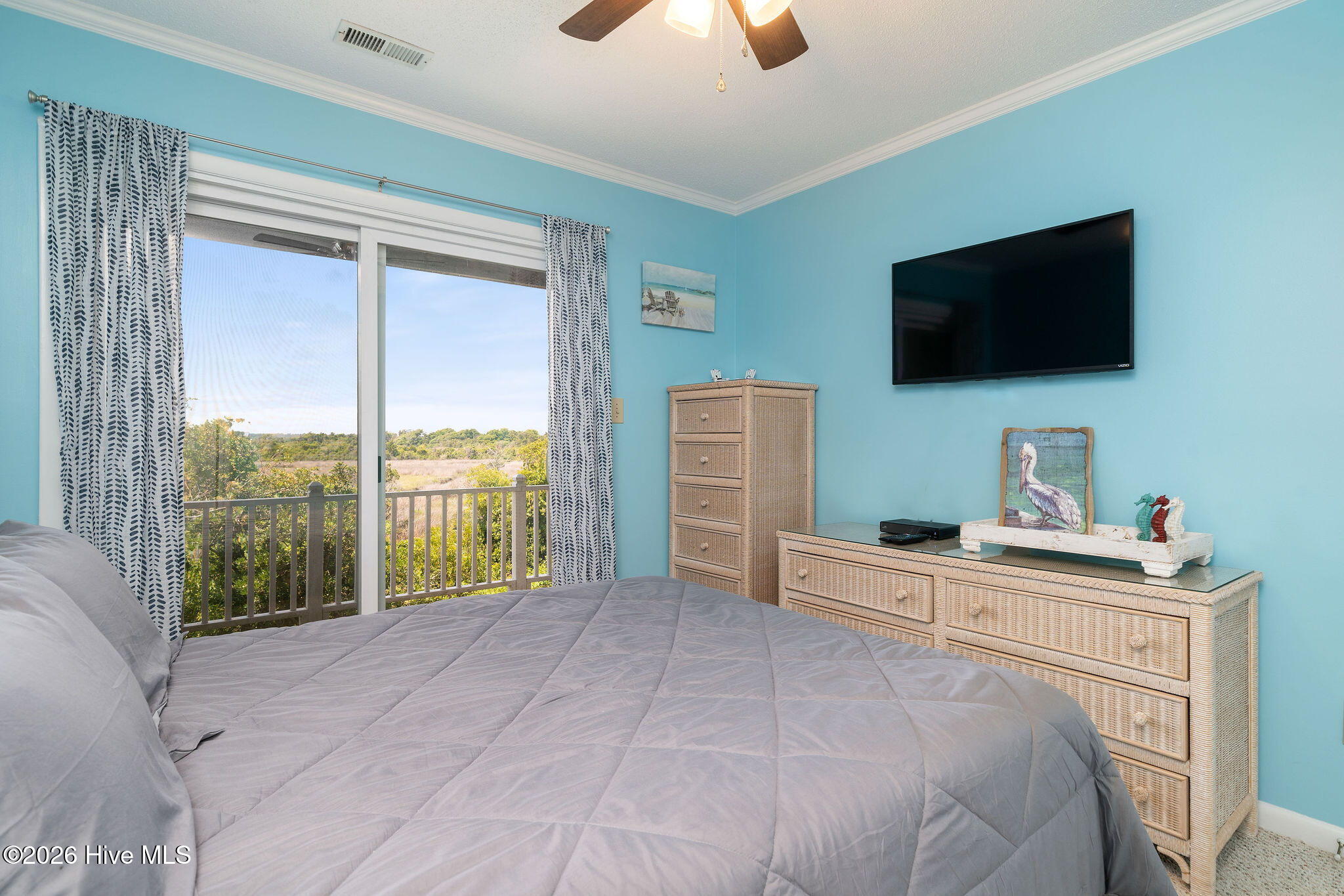 114 Calinda Cay Court,North Topsail Beach