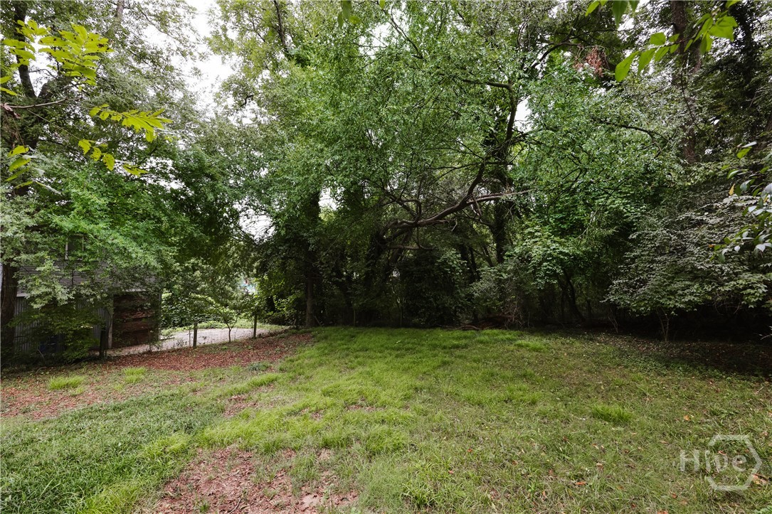 large, level and fenced back yard