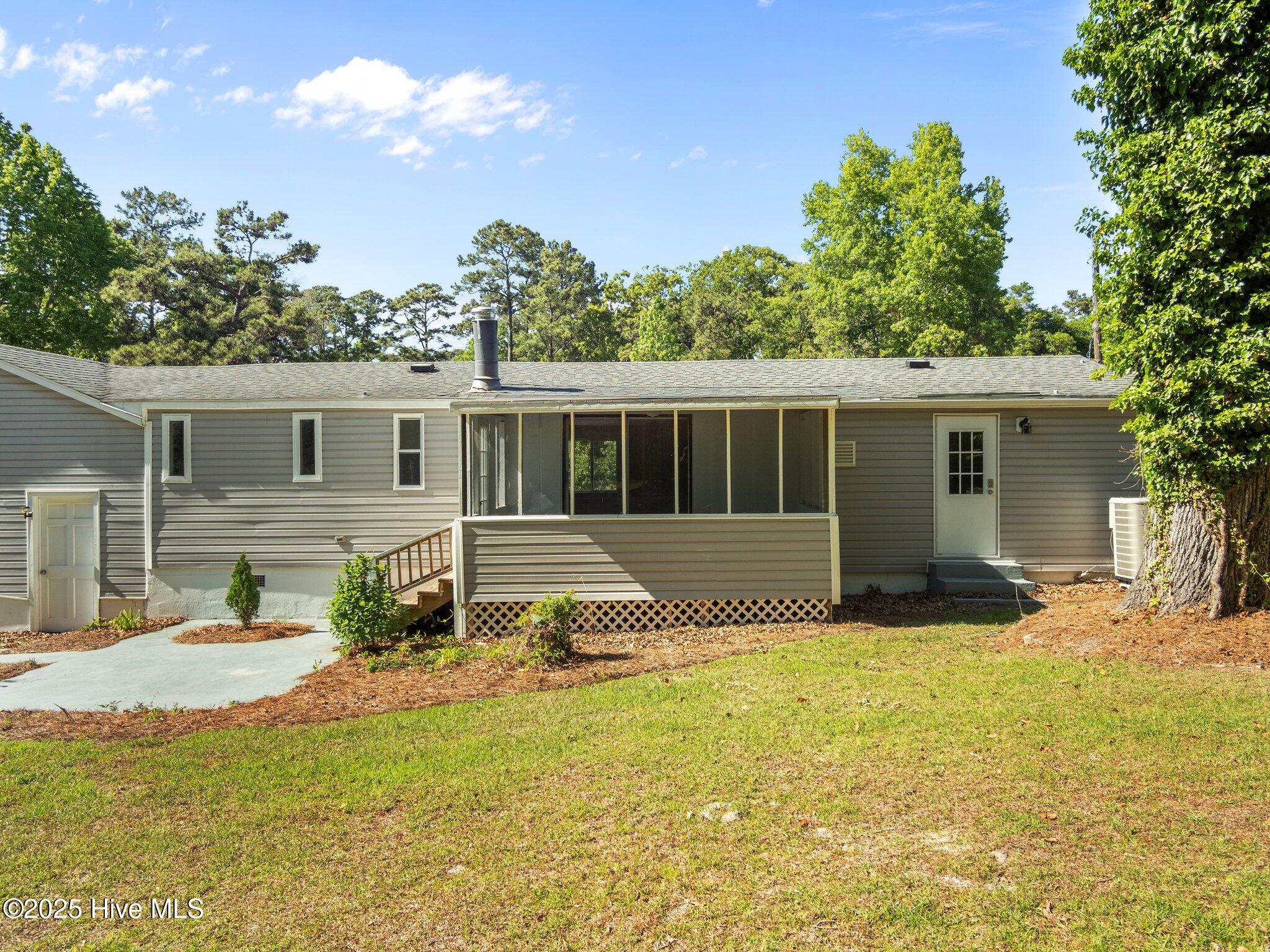 13-web-or-mls-P4295199