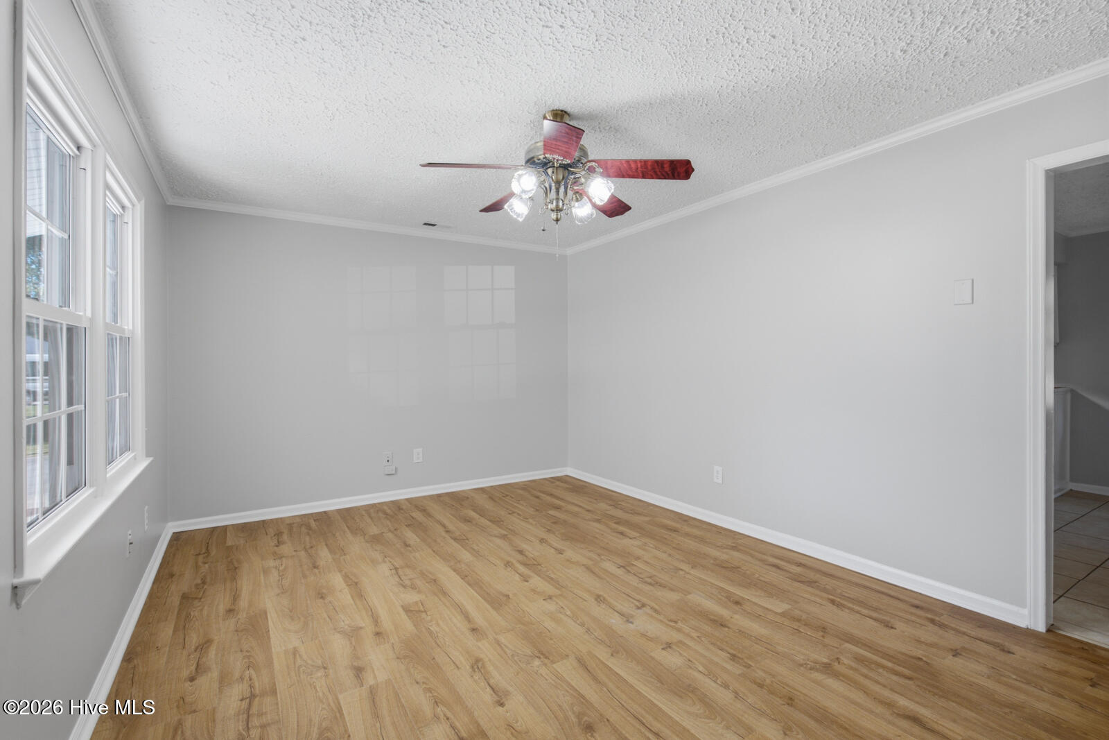 Photo 3 of Single family home for sale at 309 Kenwood Dr, Jacksonville, NC 28540 | MLS# 100613249 | Listing updated on 2026-10-29