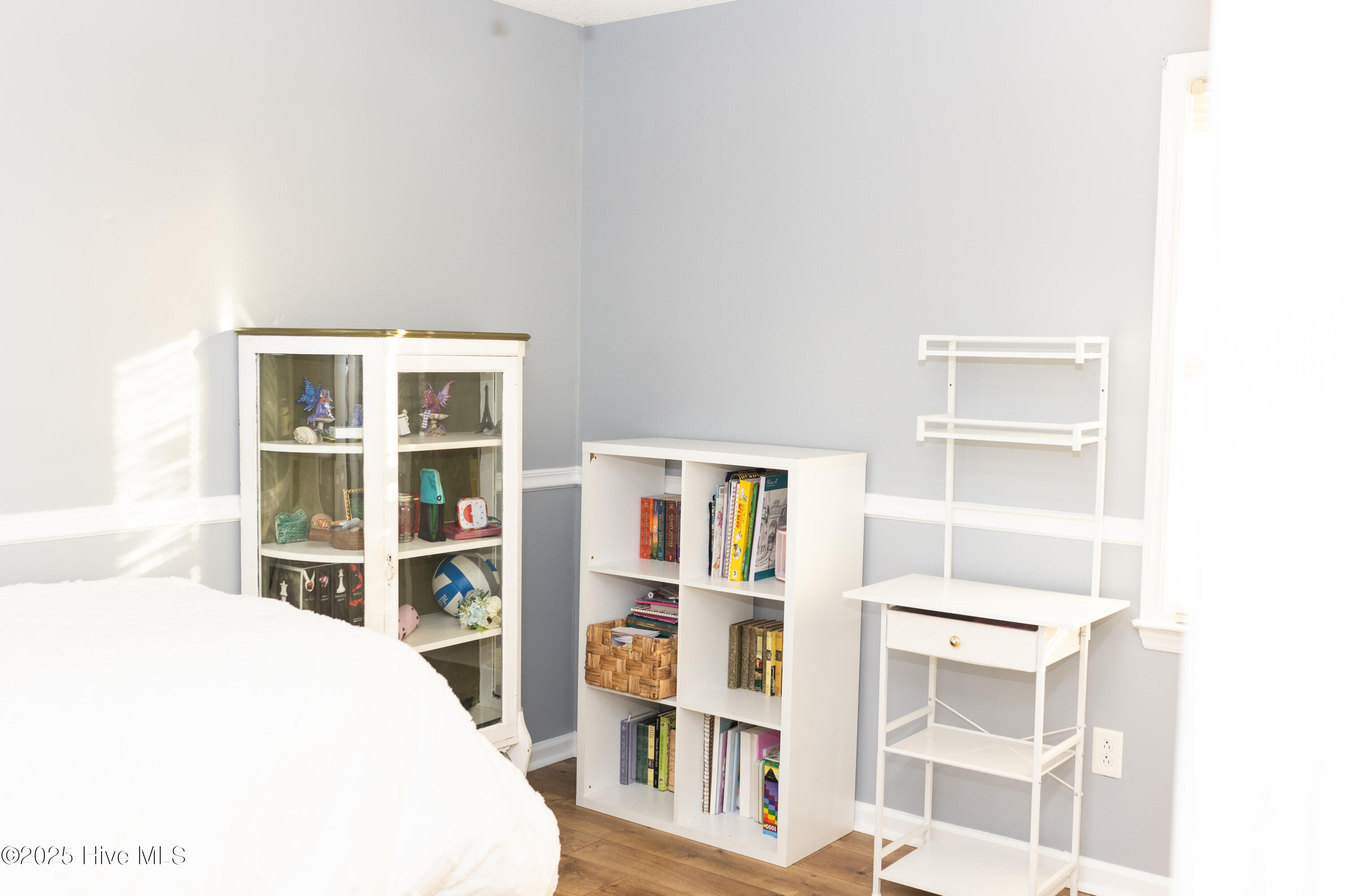 100540057 | Photo 25