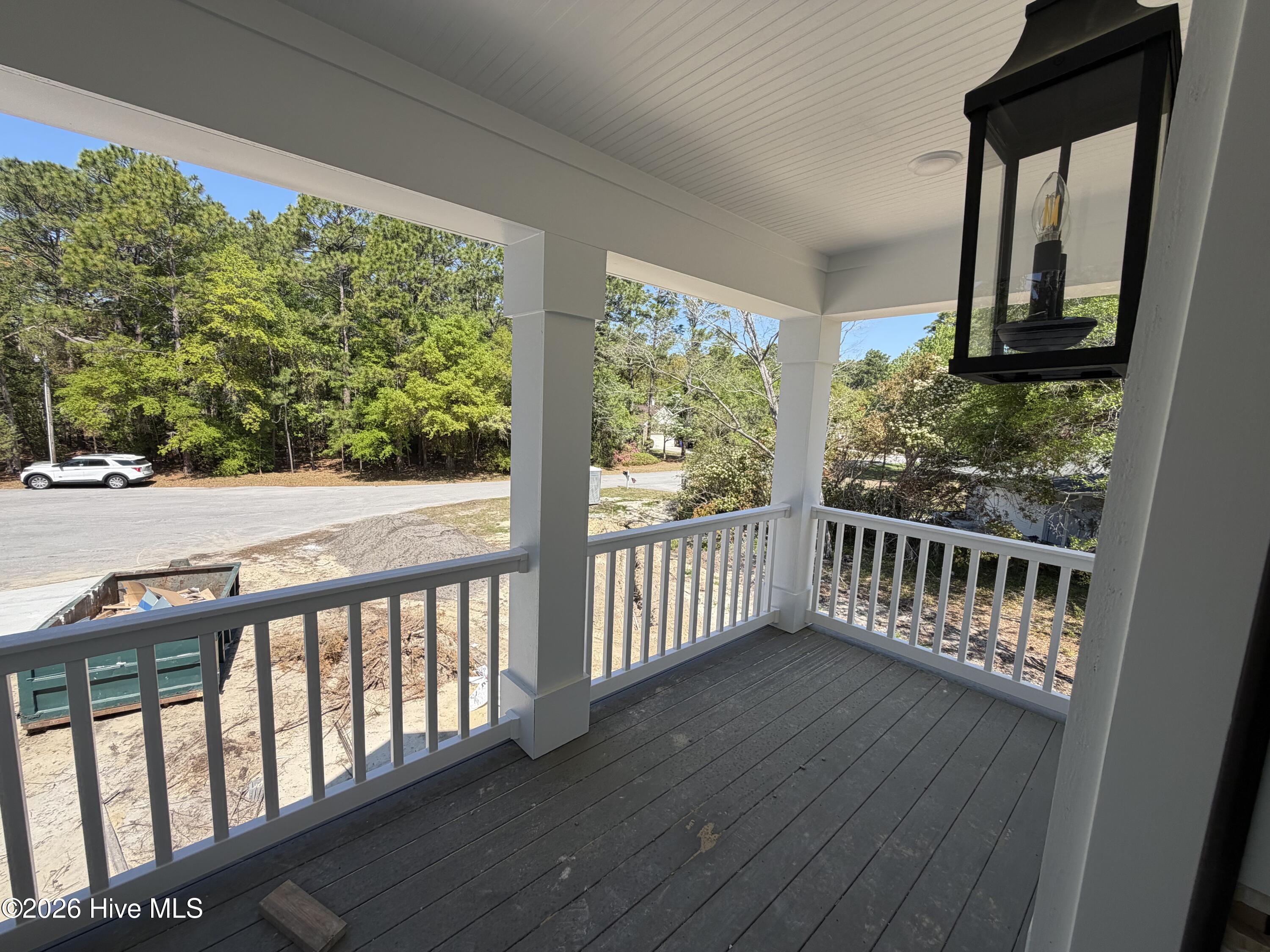 100568393 | Photo 39