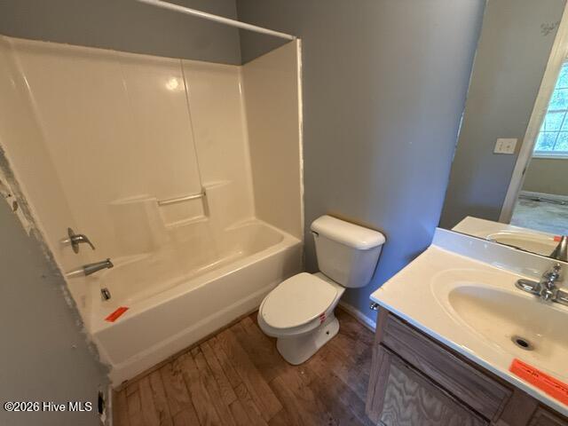 100566973 | Photo 10